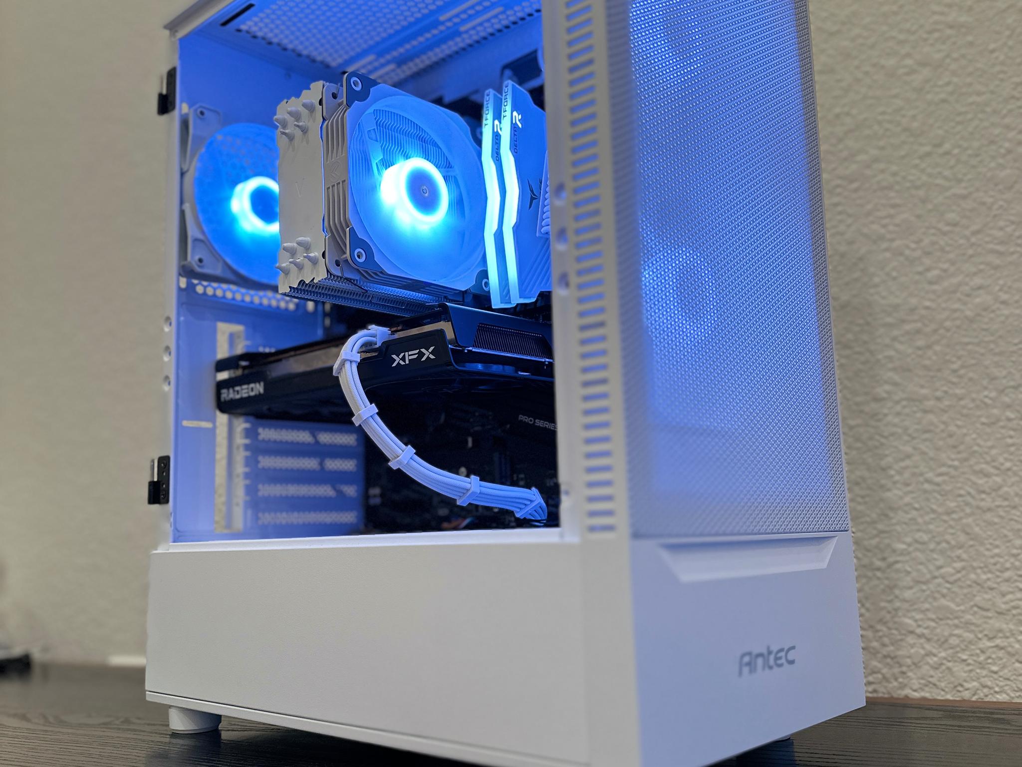 Ryzen 5 5600 ⚔️ AMD RX 6600 ⚔️ 16GB DDR4 RGB ⚔️ 1TB SSD ⚔️ WINDOWS 11 PRO