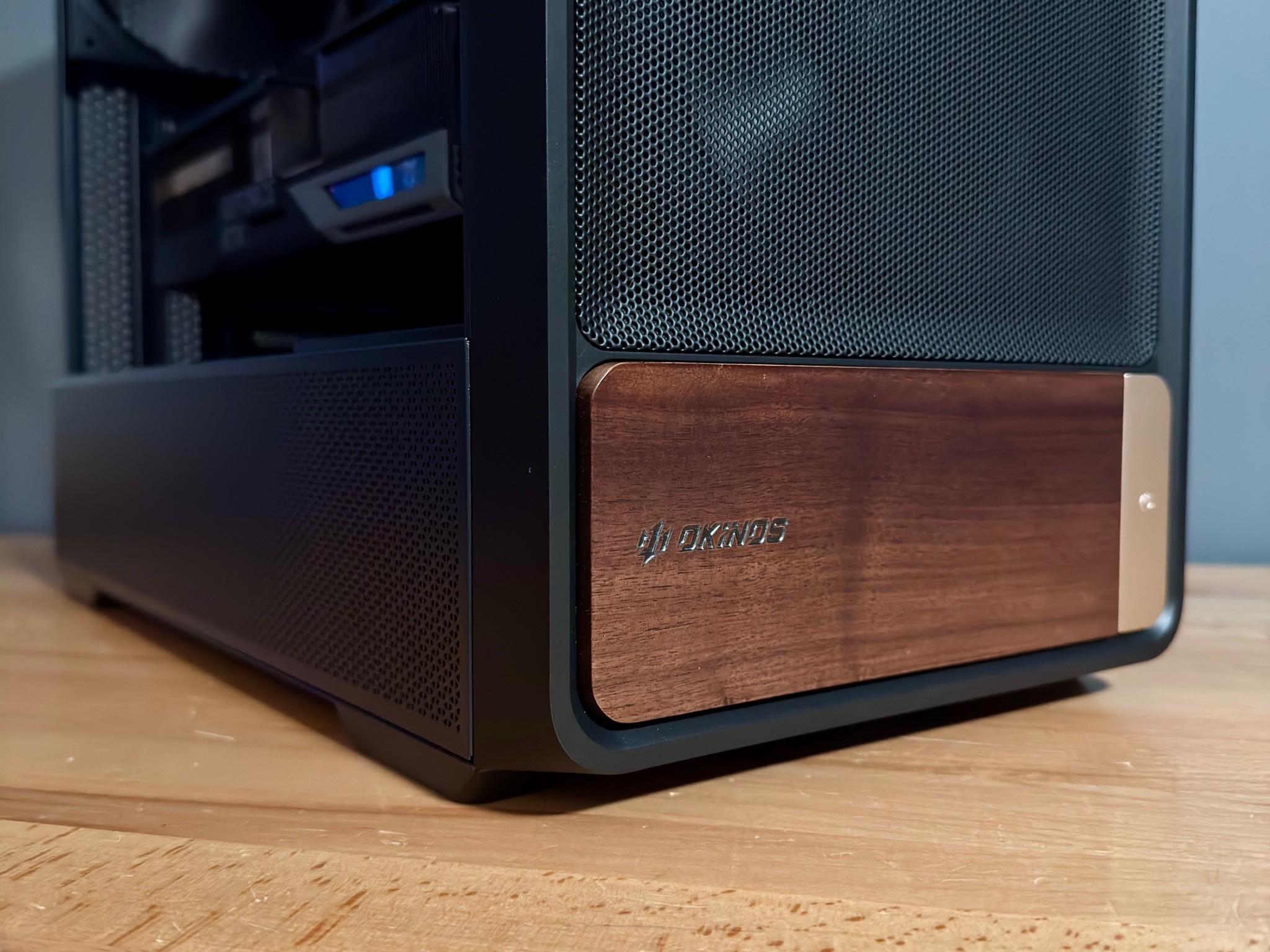 🥷Silent Killer | Ryzen 9800X3D, RTX 4080 Super, 64GB DDR5, 2TB SSD, 1000W 80+ Gold, Corsair LCD