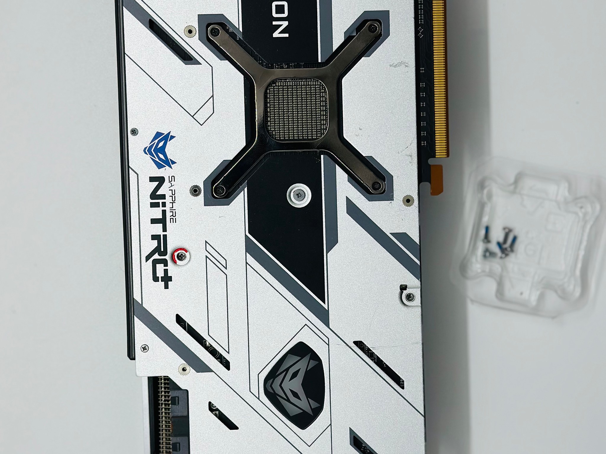 Sapphire Nitro+ Rx6800 16gb AS IS