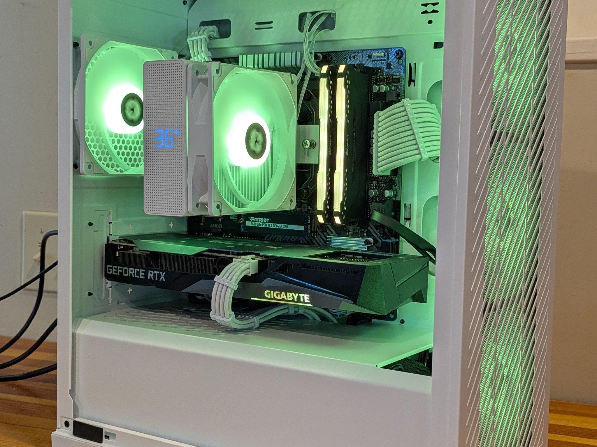 RTX 3060 || Ryzen 5 3600 || Black and White Gaming PC