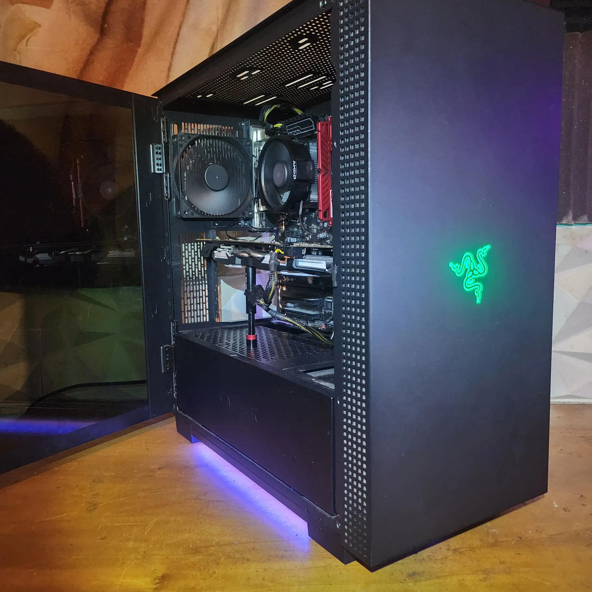 Gtx 1070 | Ryzen 5 1600 | Razer Tomahawk build