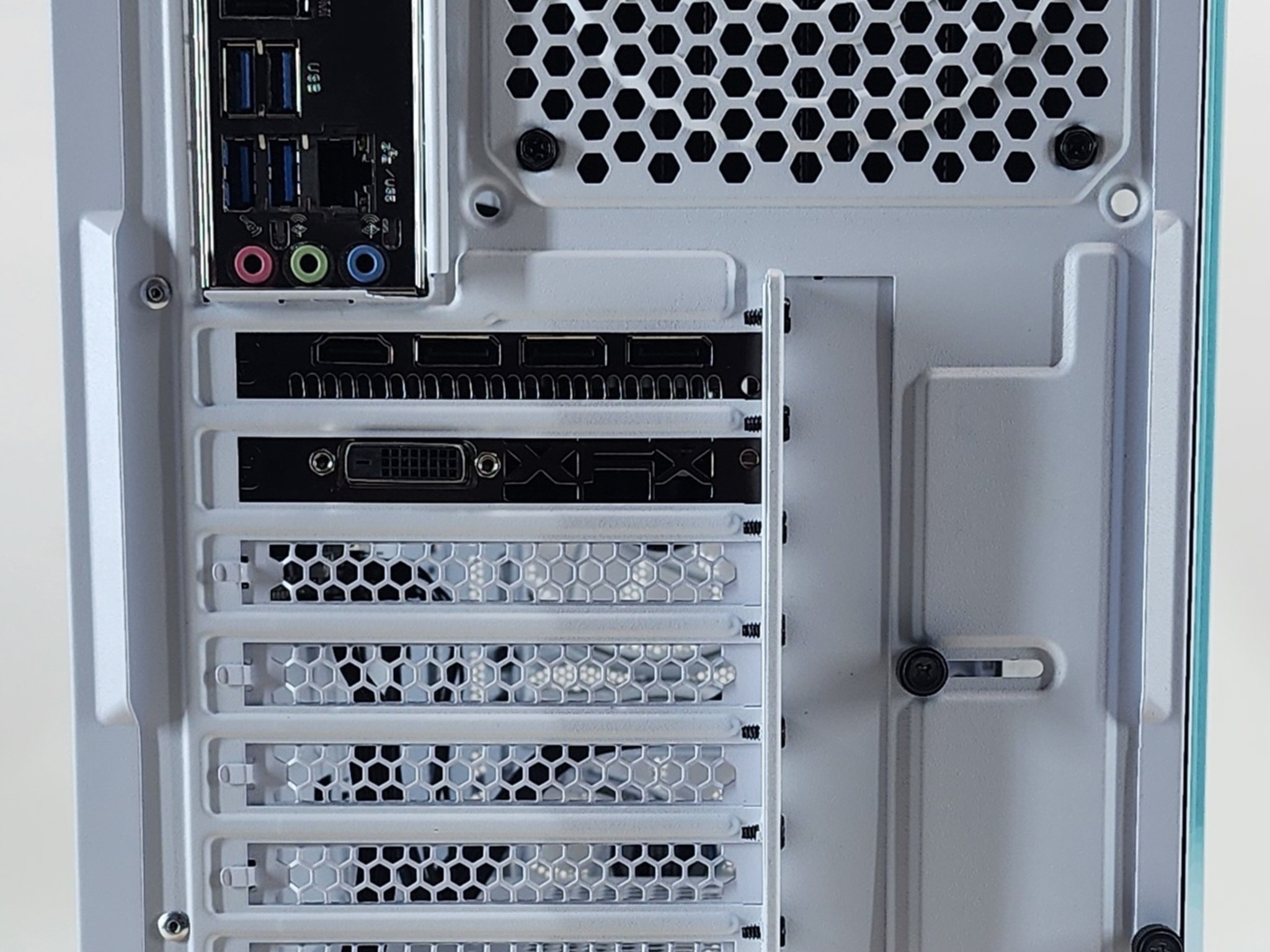 Gaming PC i5-6500 8GB RAM 128GB SSD + 500GB HDD RX 570 8GB Windows 11 Computer