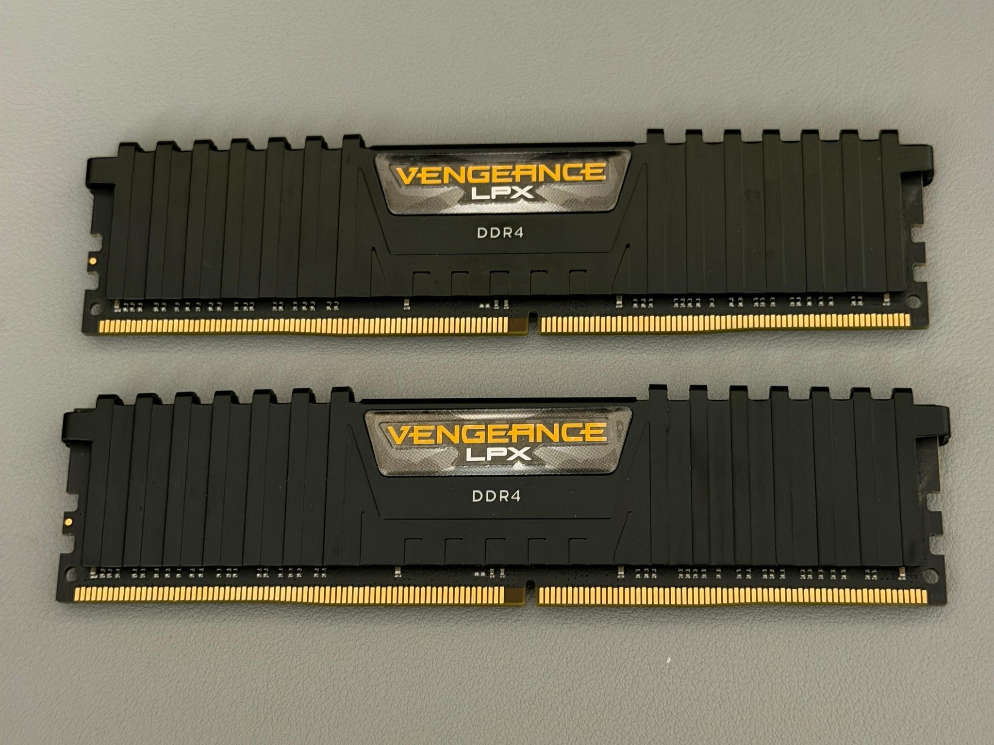32GB DDR4 RAM