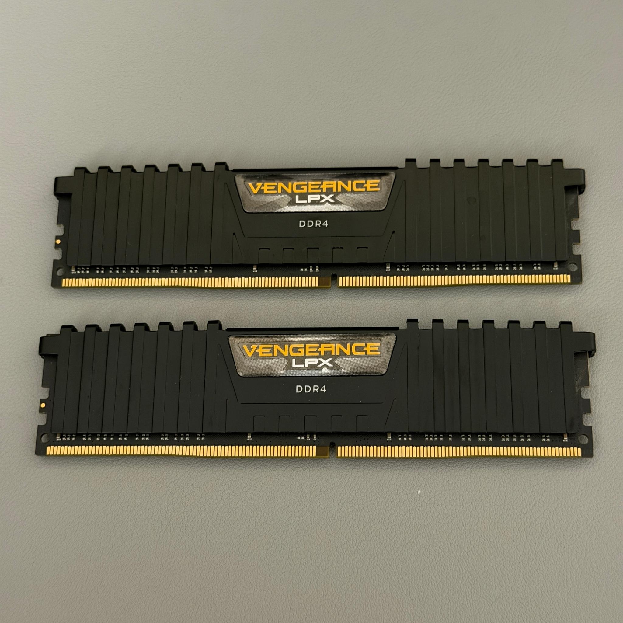 32GB DDR4 RAM