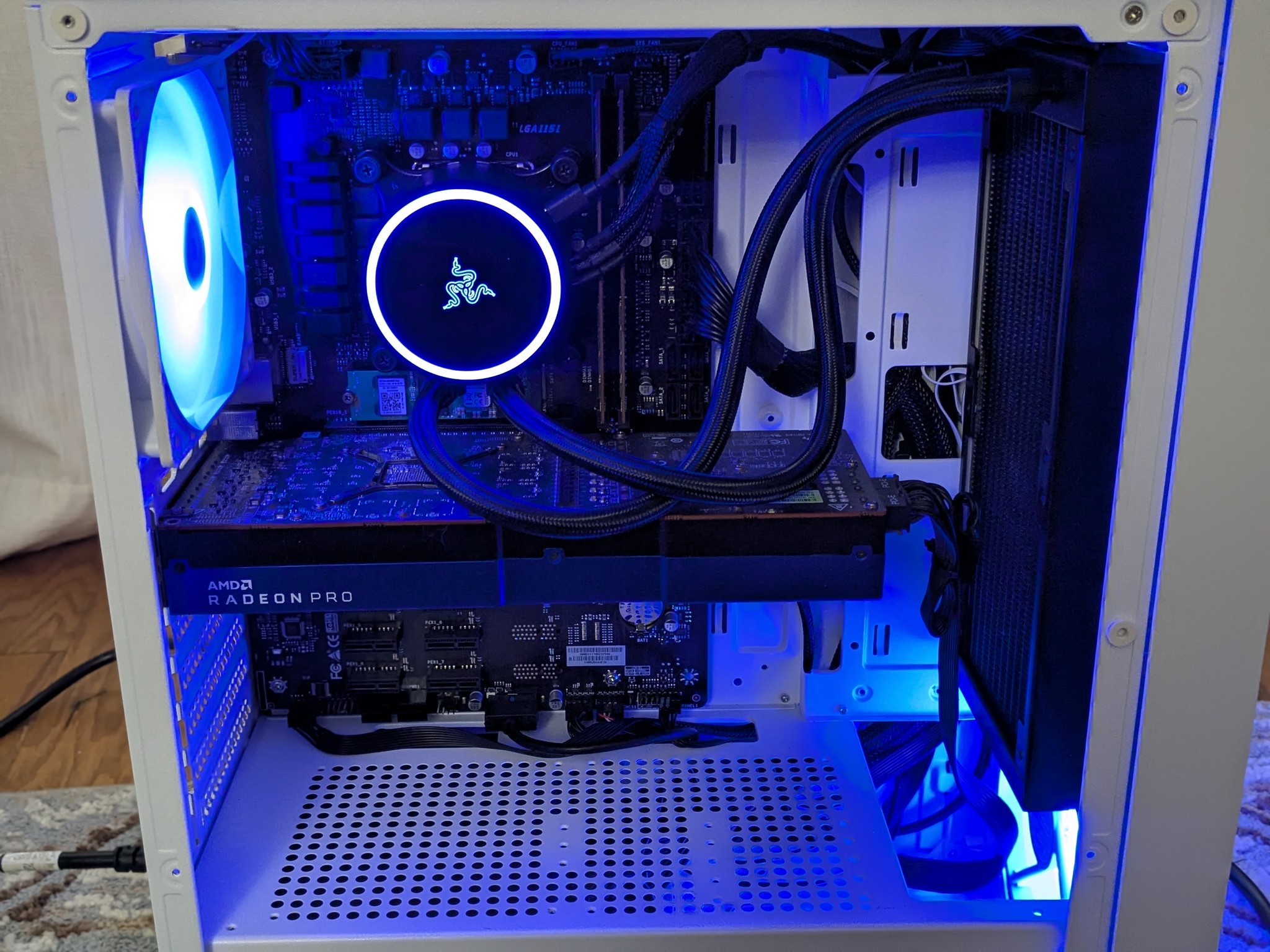 144+ FPS Fortnite | 180 Day Warranty | i7-8700, 16GB RAM, Radeon W5700 Pro 8GB, 512GB NVME, Win 11