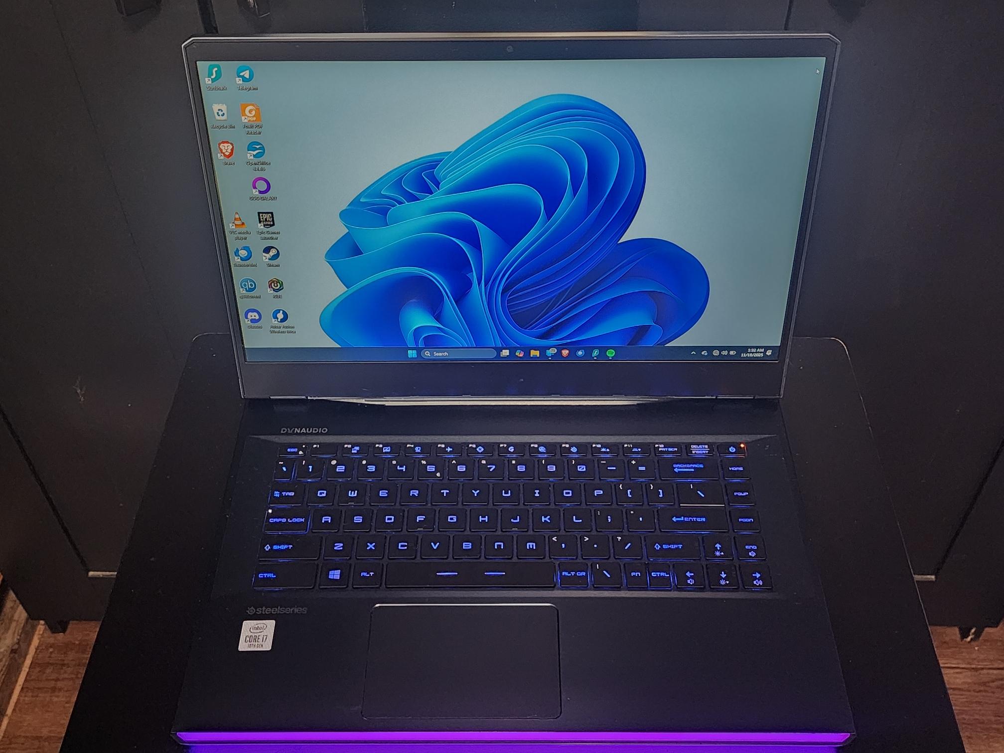 MSI Raider GE66 SFS 15.6" i7-10750H 32GB 2070 Super 1TB W11