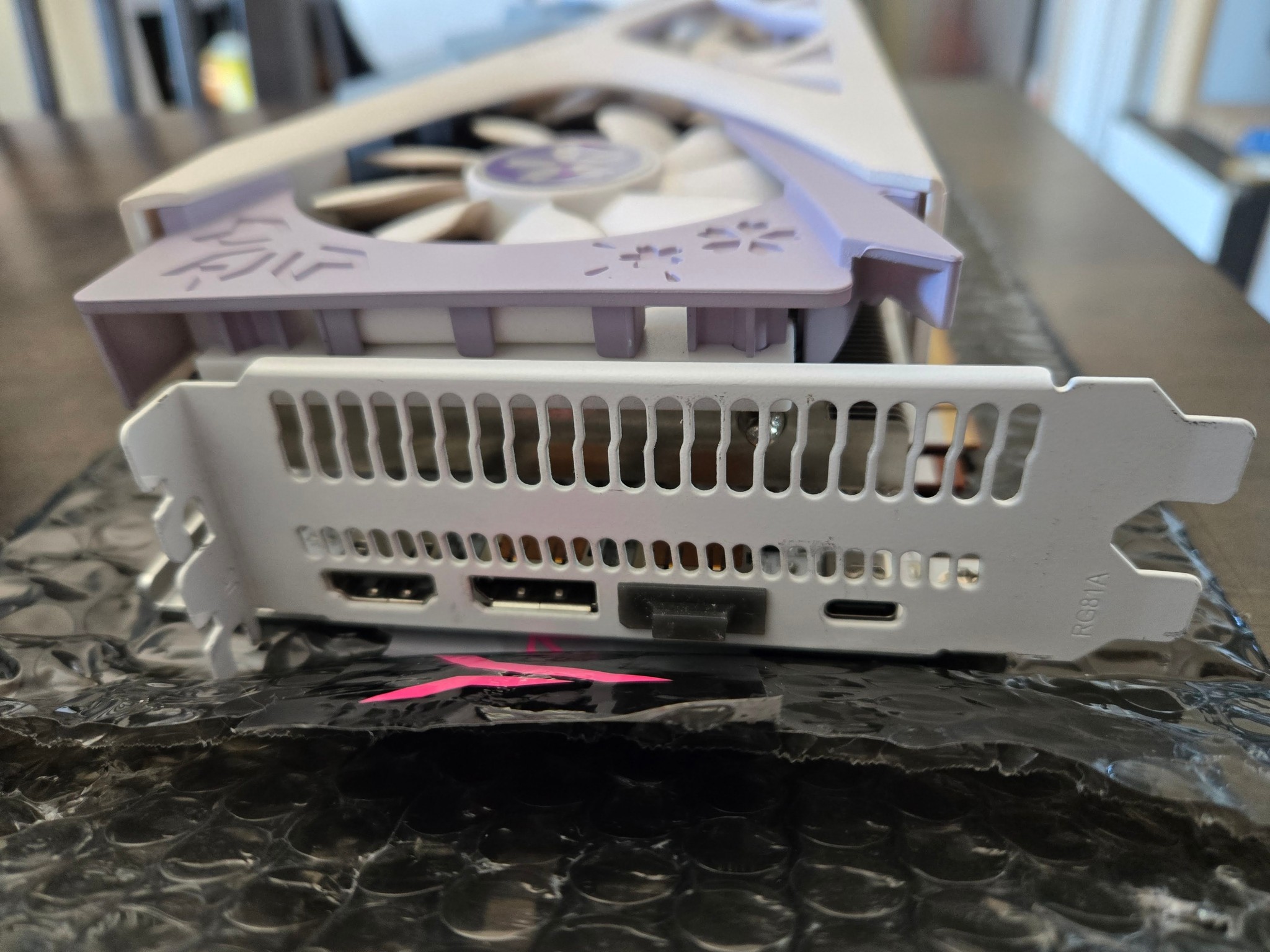 Yeston Sakura AMD Radeon RX 6800 16GB (Single Owner)