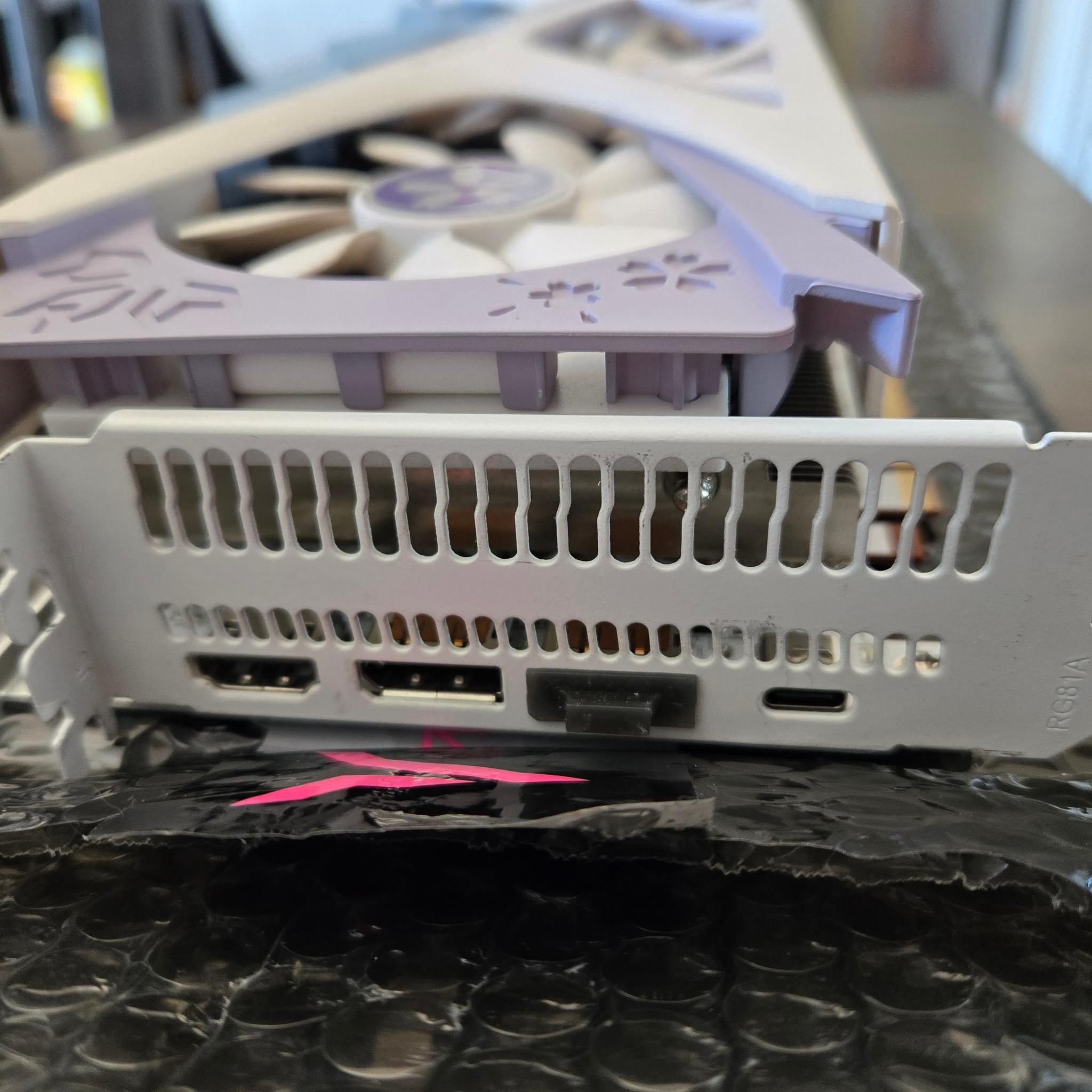 Yeston Sakura AMD Radeon RX 6800 16GB (Single Owner)