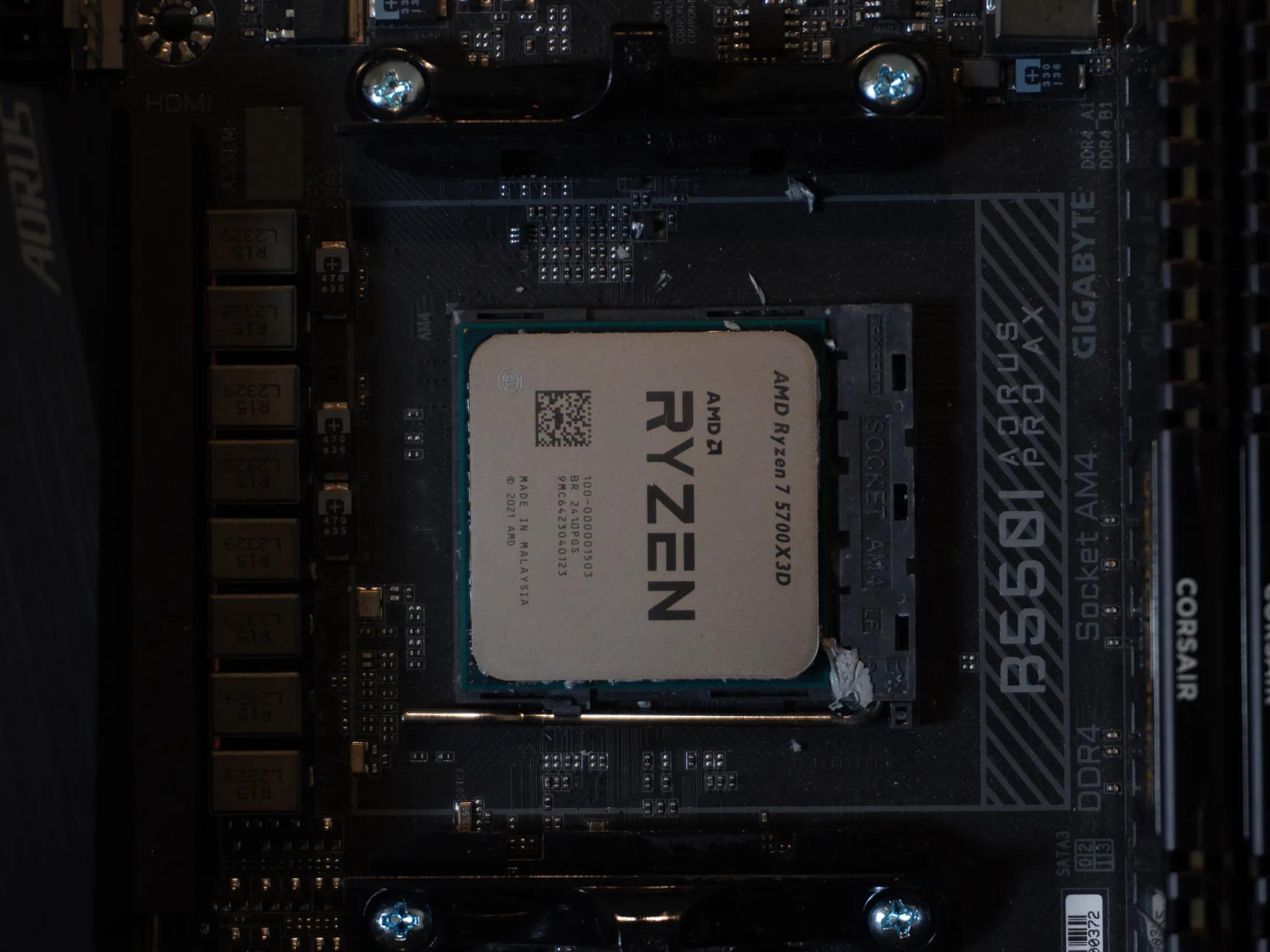 R7 5700x3d + 64 GB DDR4 3600 MHz Ram + Gigabyte B550 ITX