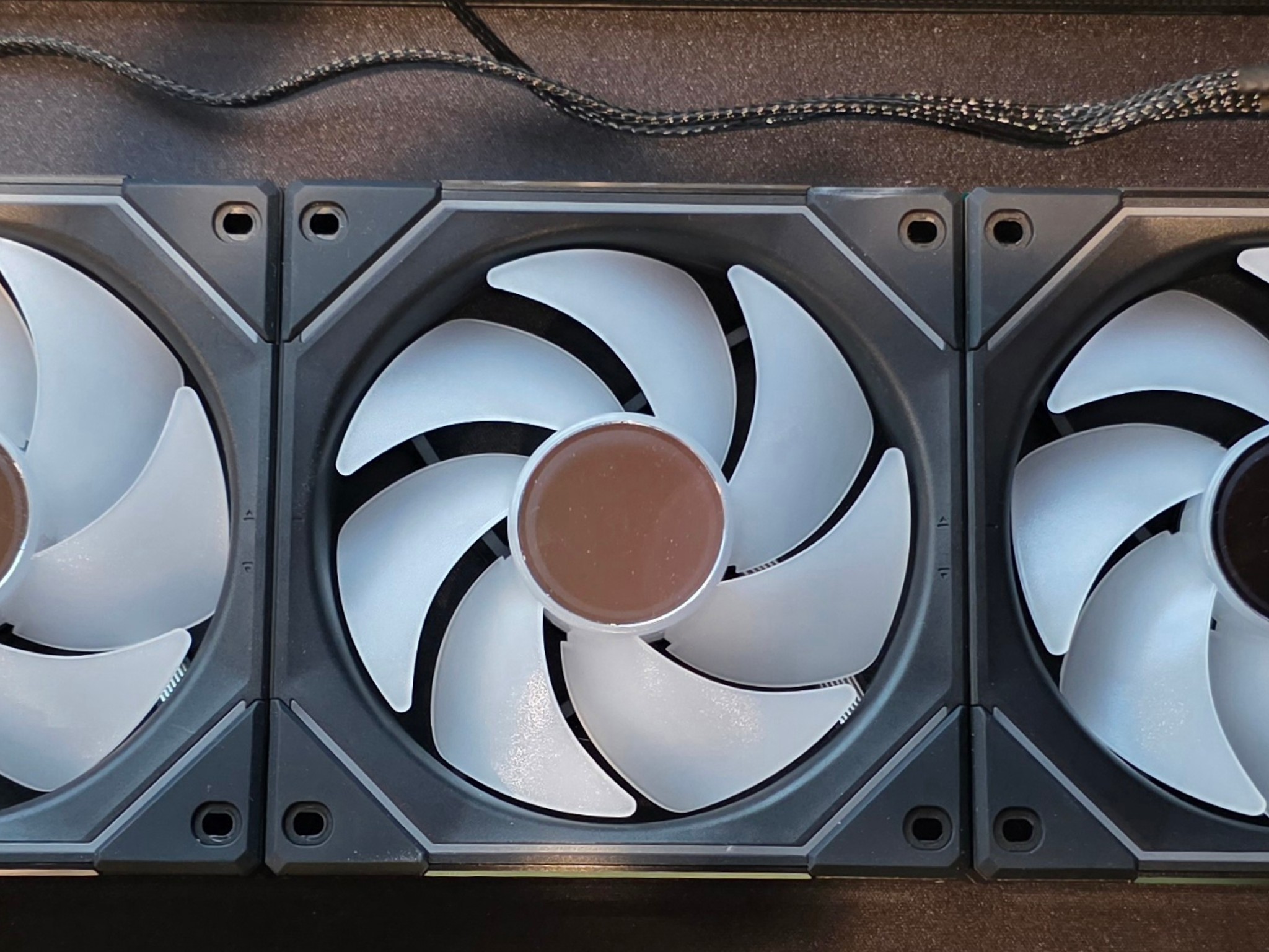 Lian Li UNI FAN SL-INF 120mm – NEW (No Original Box) 3X