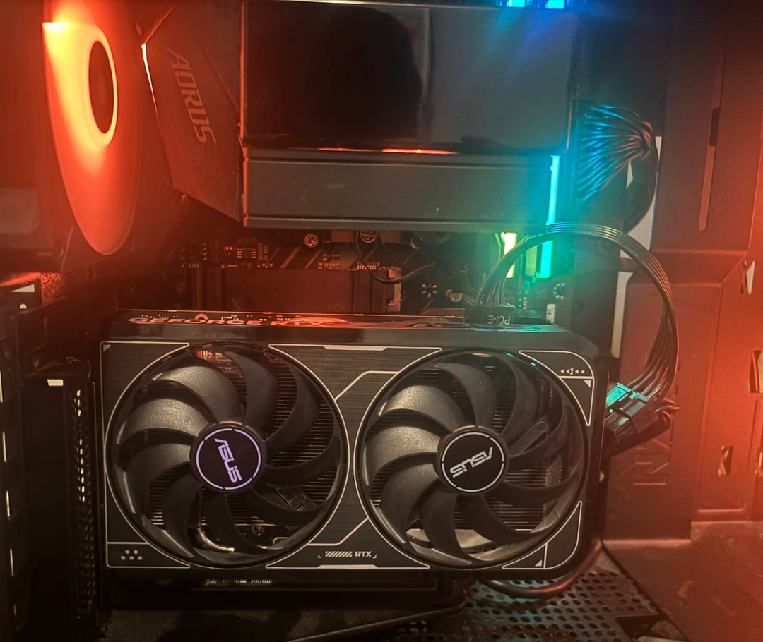 ASUS Dual GeForce RTX 4060 Ti 8GB | Jawa