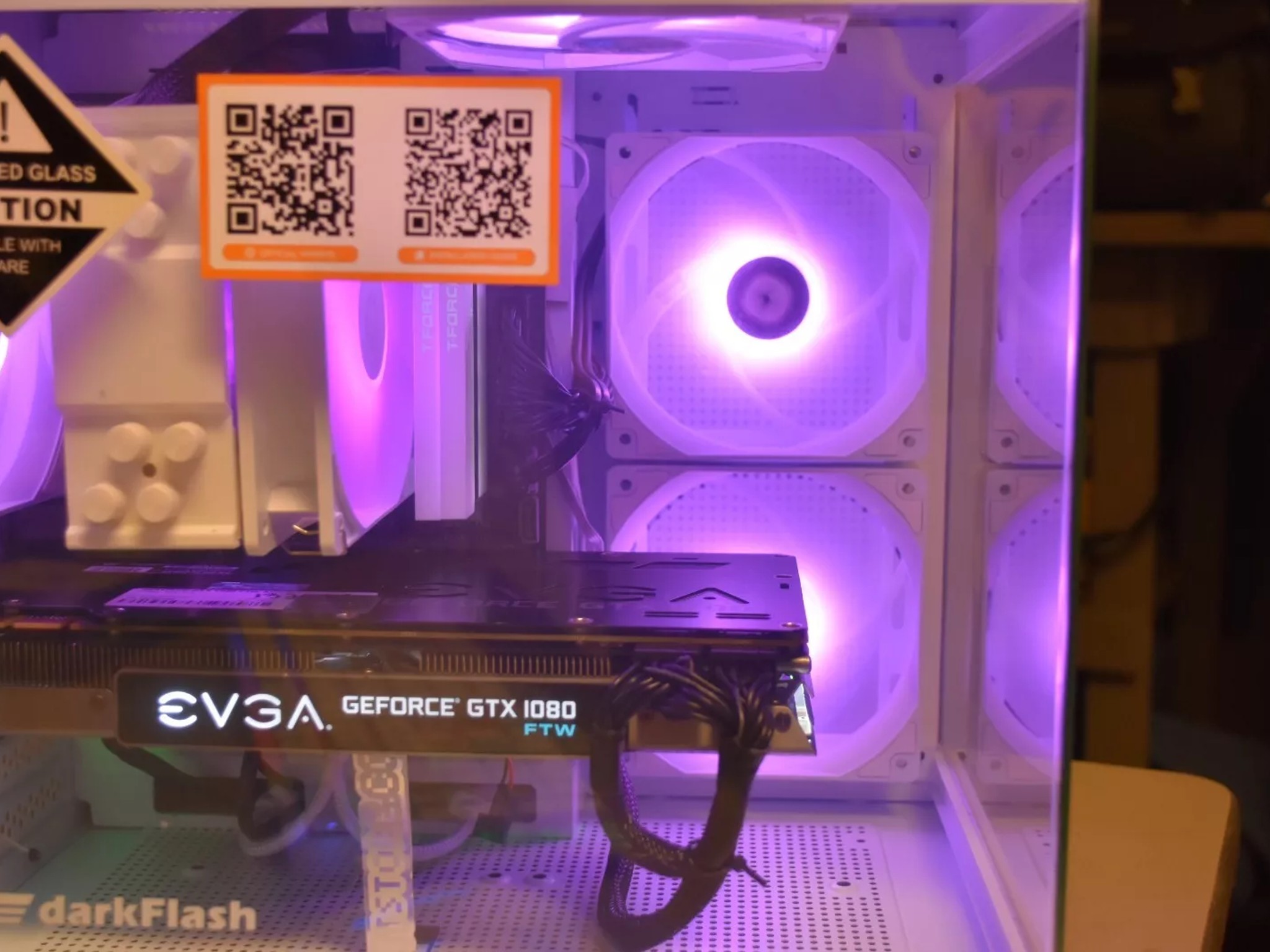 Gaming PC Intel I 5 9400F RGB  16 GBS of Ram GPU Evga G Force FTW 1080 8 GB NVME 1TB 600 Watt PSU