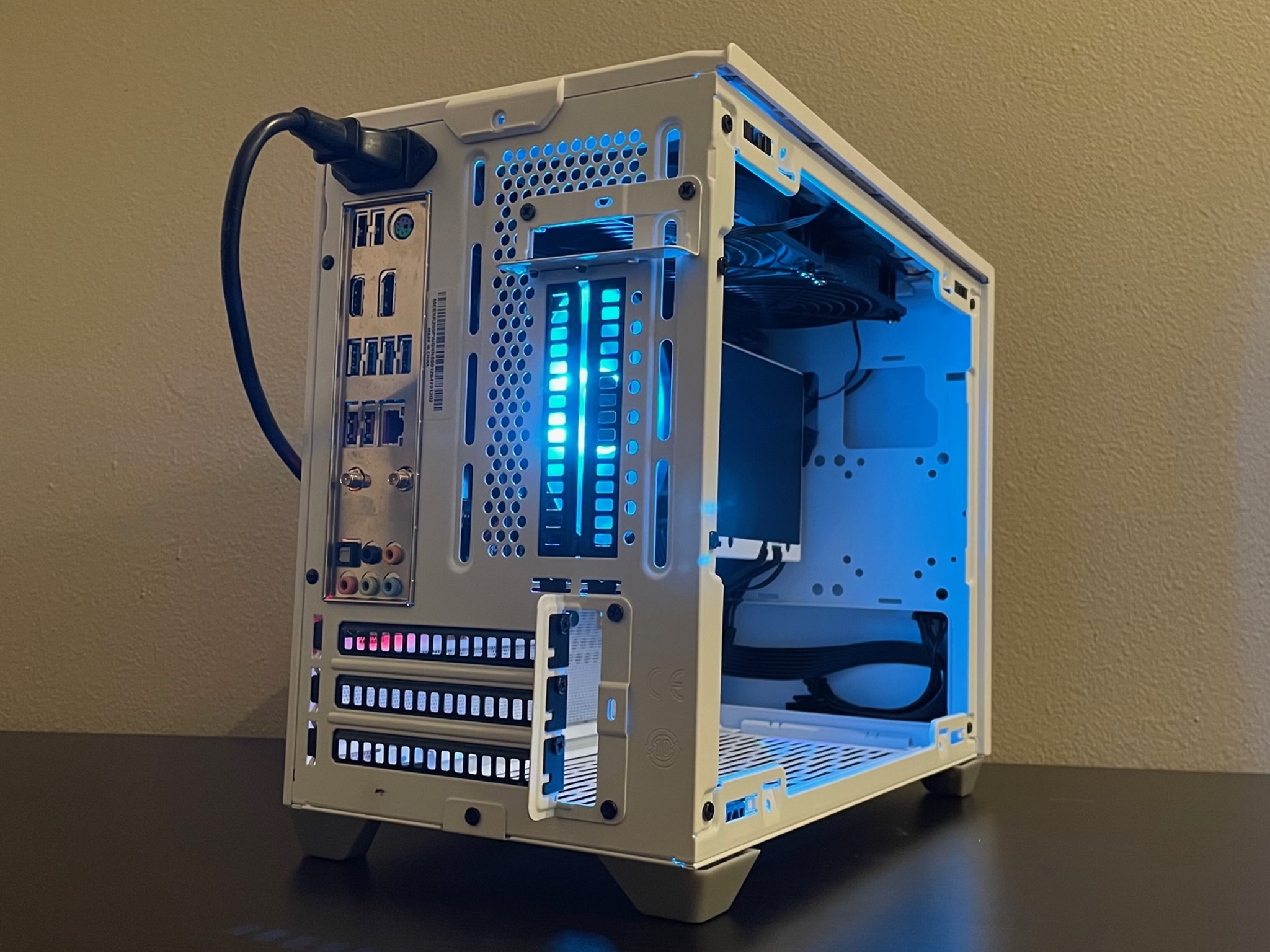 CoolerMaster NR200P ~ i7 6700 ~ 16gb RAM ~ 1TB M.2 SSD ~ z190i Mini-ITX ~ NO GPU!