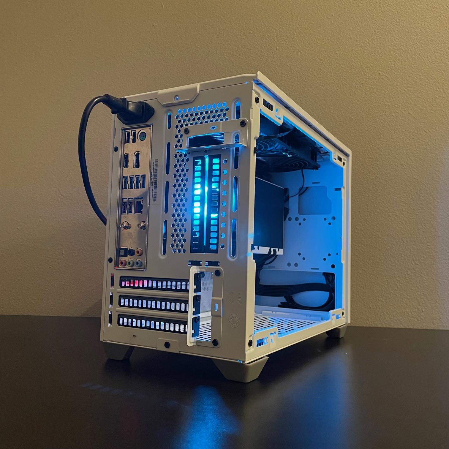 CoolerMaster NR200P ~ i7 6700 ~ 16gb RAM ~ 1TB M.2 SSD ~ z190i Mini-ITX ~ NO GPU!