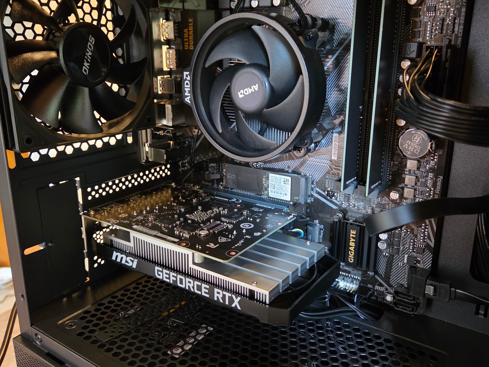 Classy and Capable Ryzen 5 5500/RTX 3050 6GB - 16GB RAM - 512GB - Windows 11