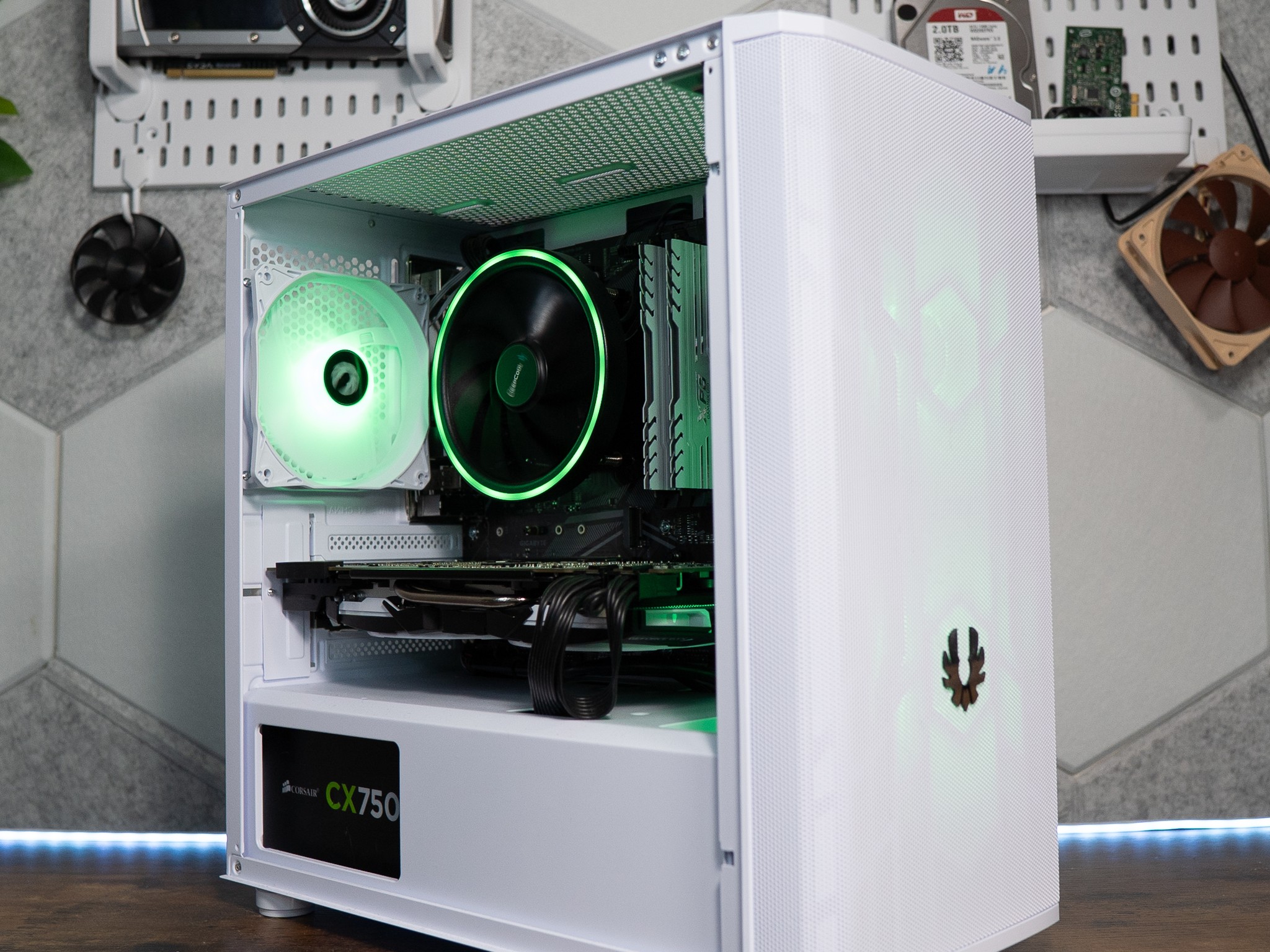 🌨🌨 | MSI GTX 1080Ti 11GB | RYZEN 7 5700X | 16GB DDR4 RAM | 1.25TB | Arctic Rainbow