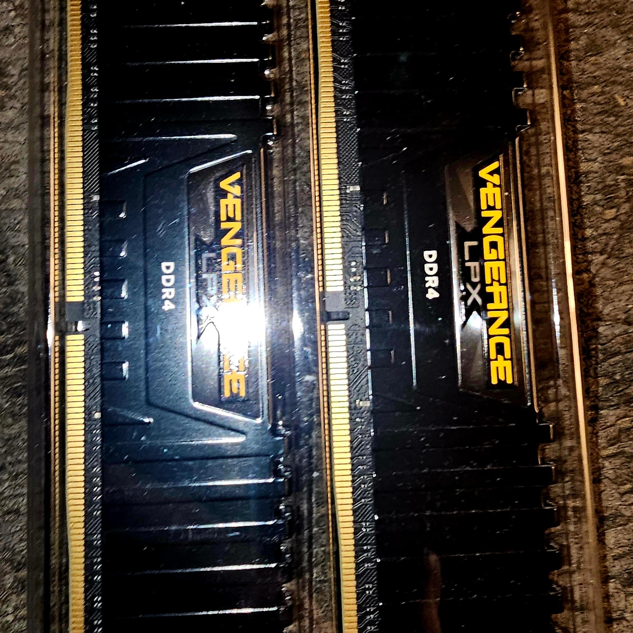 Corsair Vengeance DDR4 32 GB 3200 MHz 2x16