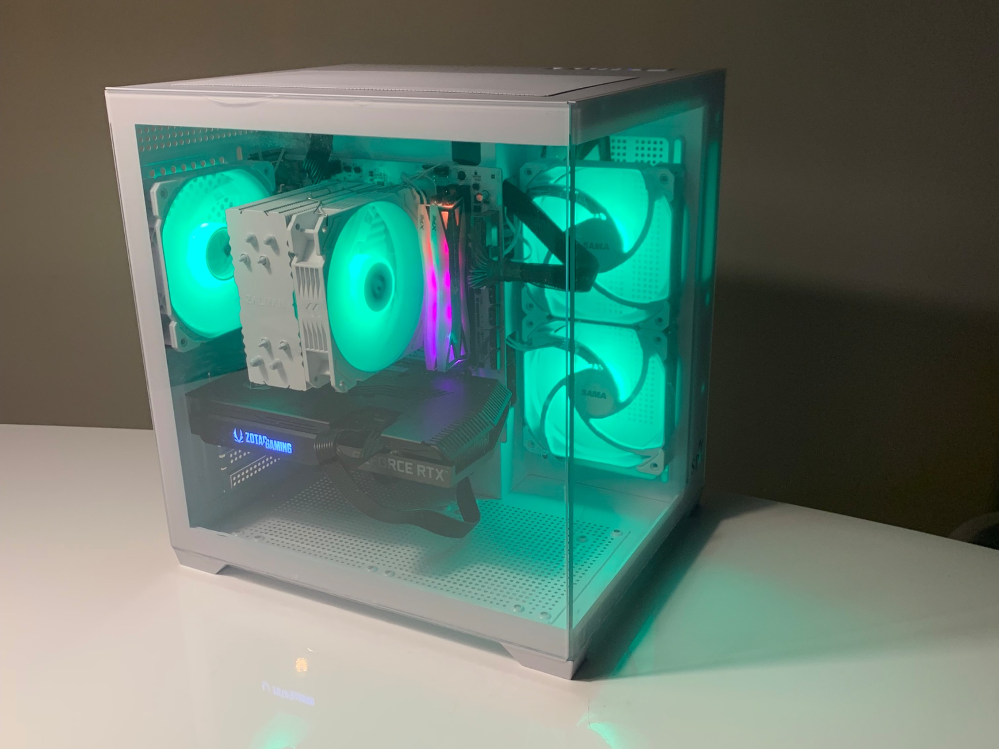 RTX 3070 - Ryzen 7 3700X - 32 GB RAM - 1 TB SSD - White Gaming PC