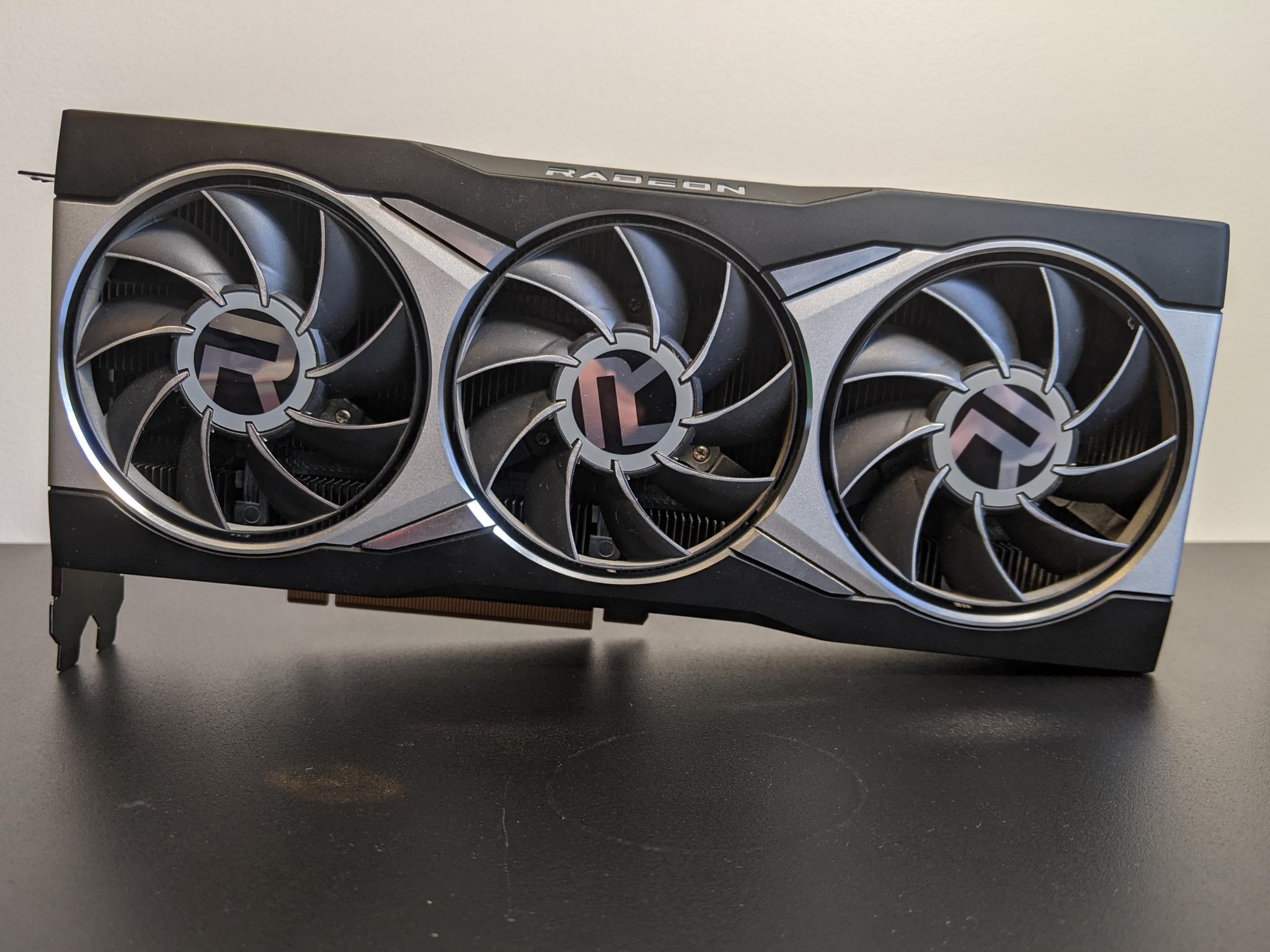 AMD RX 6900XT Reference