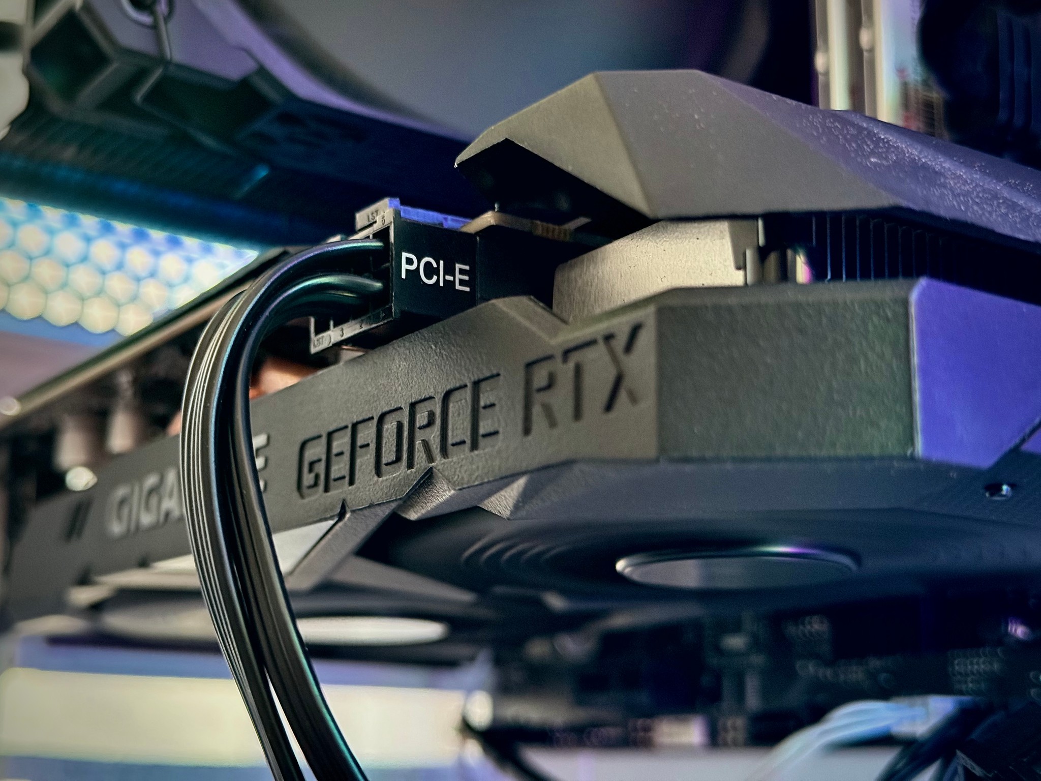 RTX 2060 | Ryzen 5 | 16GB RAM | Win 11 Pro