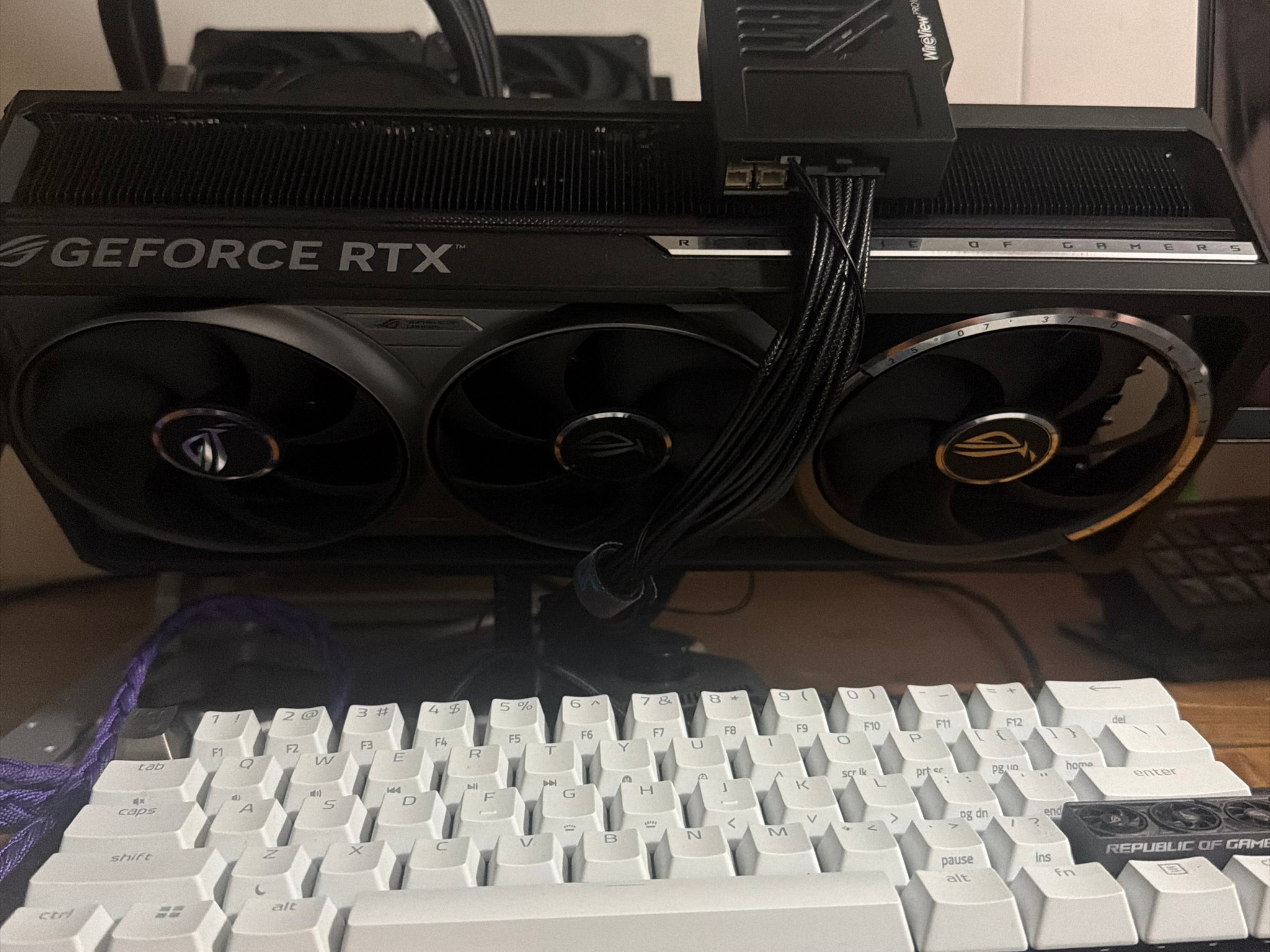 ASUS ROG Astral LC GeForce RTX 5090 32GB GDDR7 OC Edition