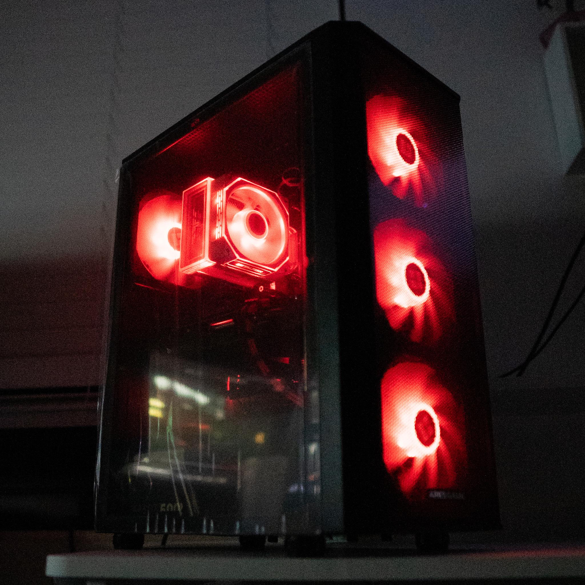 WEEKEND SALE 🩸⚫ | ASUS STRIX R9 380 | RYZEN 3 1300X | 16GB DDR4 RAM | 256GB NVME SSD + 1TB HDD |