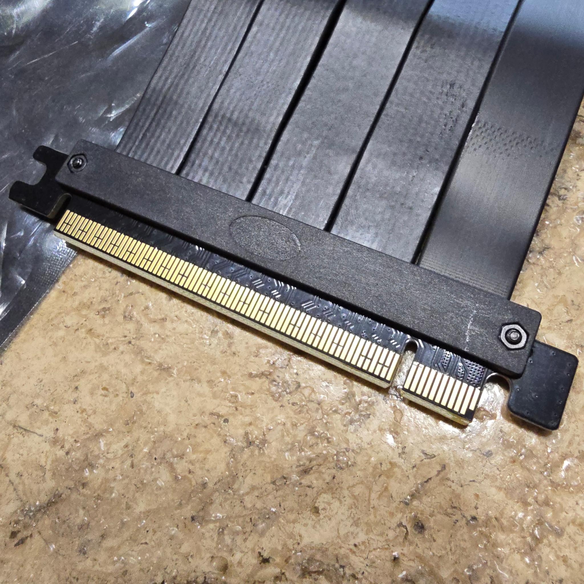 PCIE 4.0 Riser Cable PCIe 4.0 x16 High Speed Flexible Extender Card Extension Port Black 300mm 11.8"