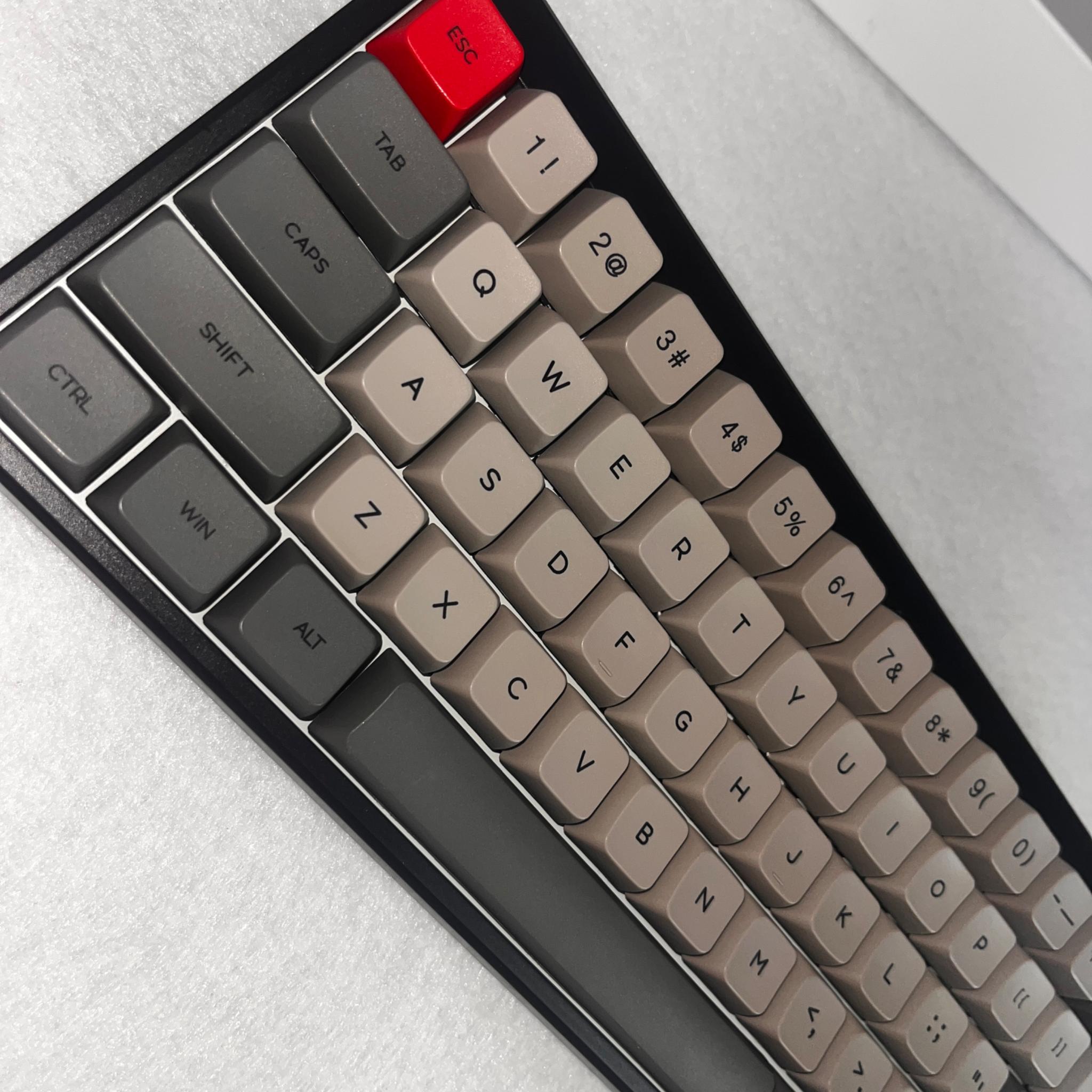 Ractous Design RGB Keyboard  Hot Swappable.  Gateron Optical Brown Switches. Bluetooth/Wired.