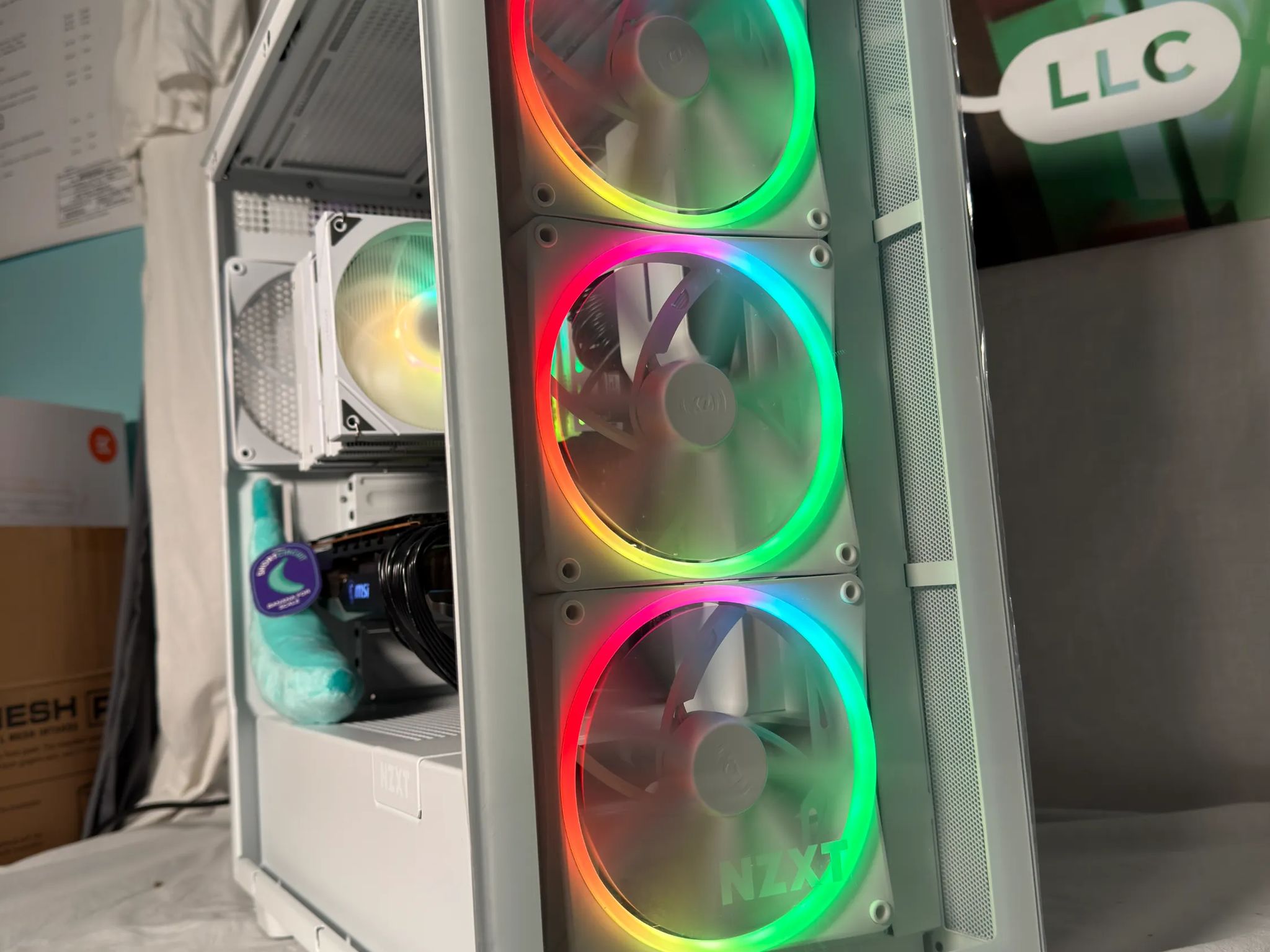 RX 7900XTX Ryzen 7 9800X3D