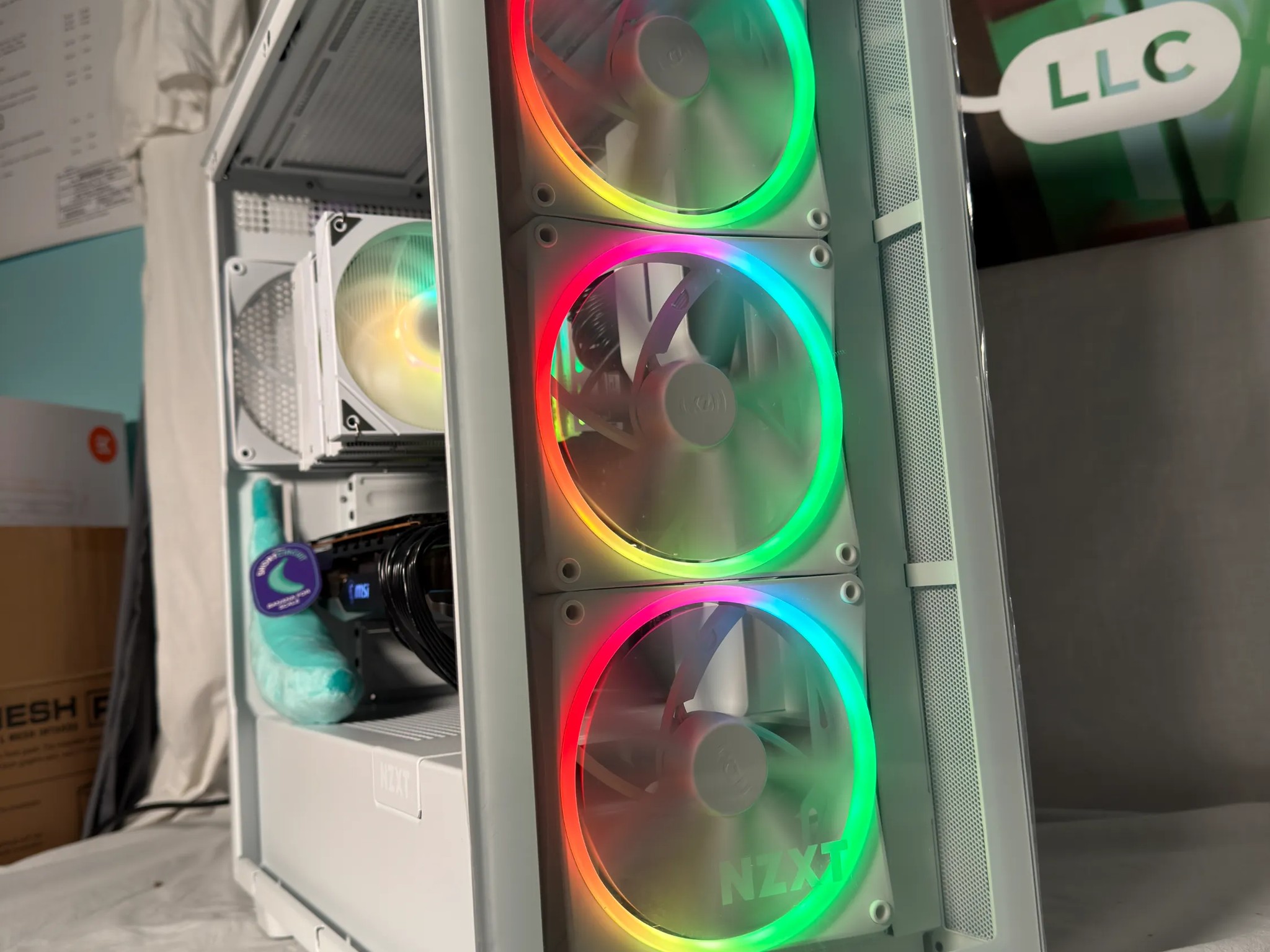 RX 7900XTX Ryzen 7 9800X3D
