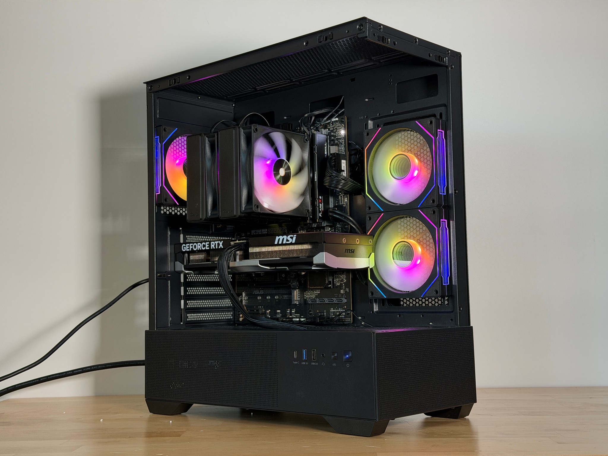 RTX 5070 Ryzen 7 9700x Gaming PC