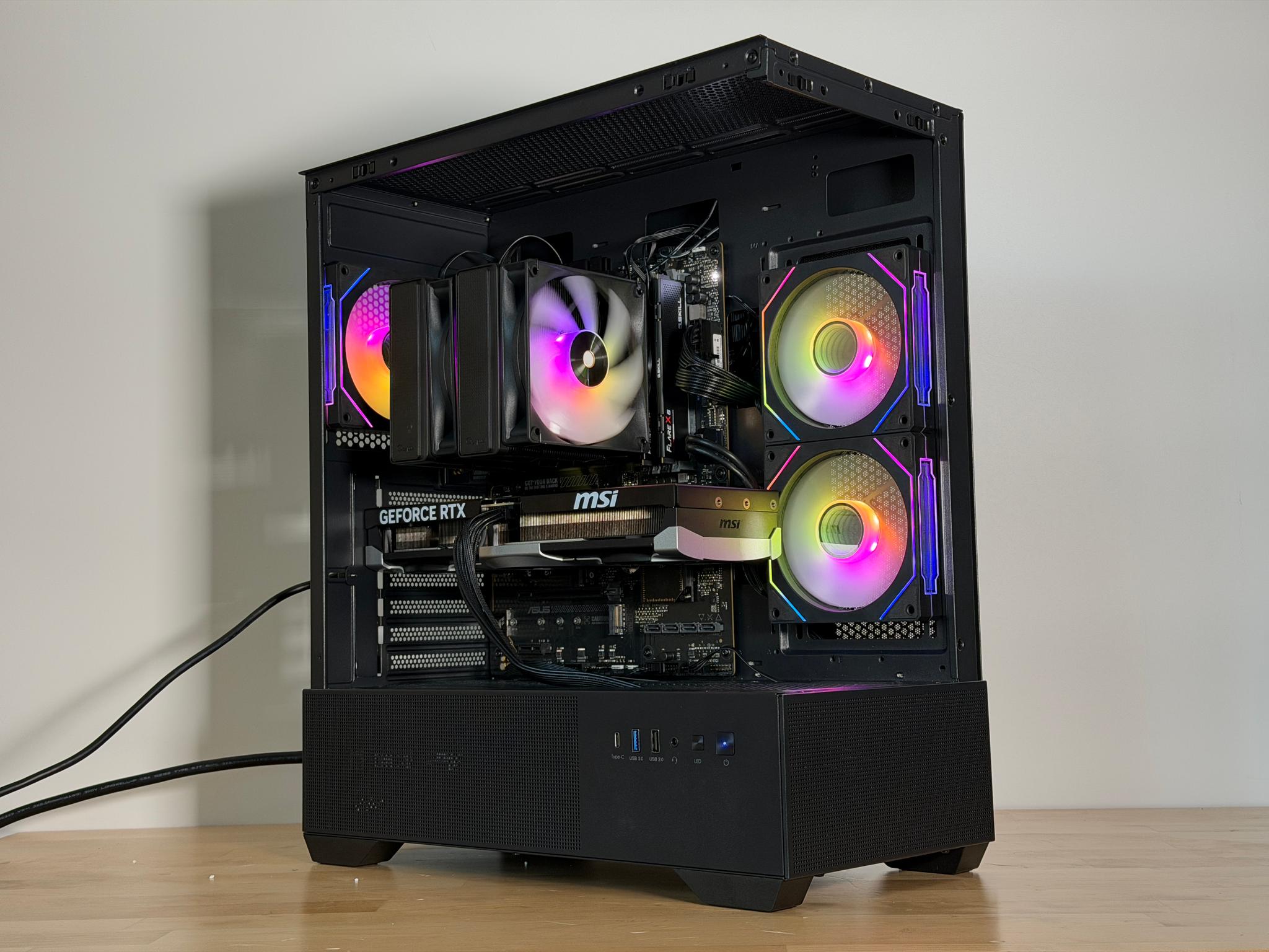 RTX 5070 Ryzen 7 9700x Gaming PC