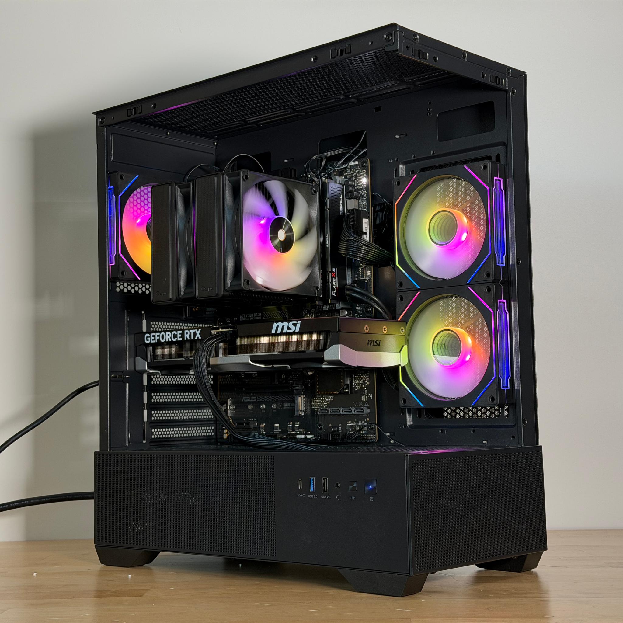RTX 5070 Ryzen 7 9700x Gaming PC