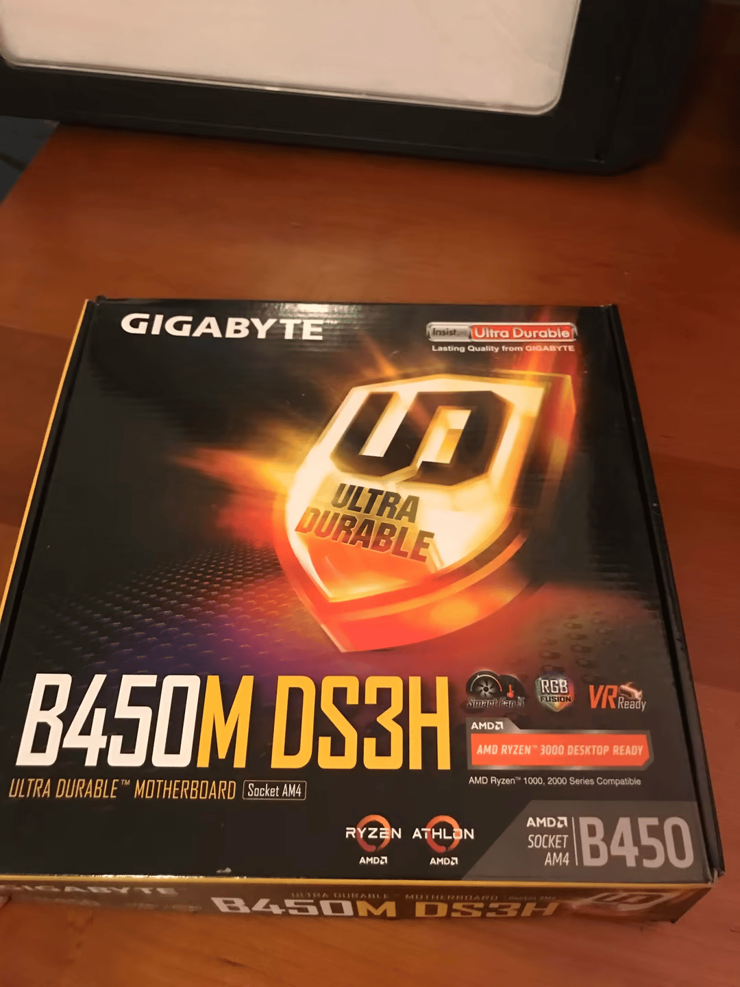 Gigabyte B450M DS3H Mirco ATX AM4 Motherboard 