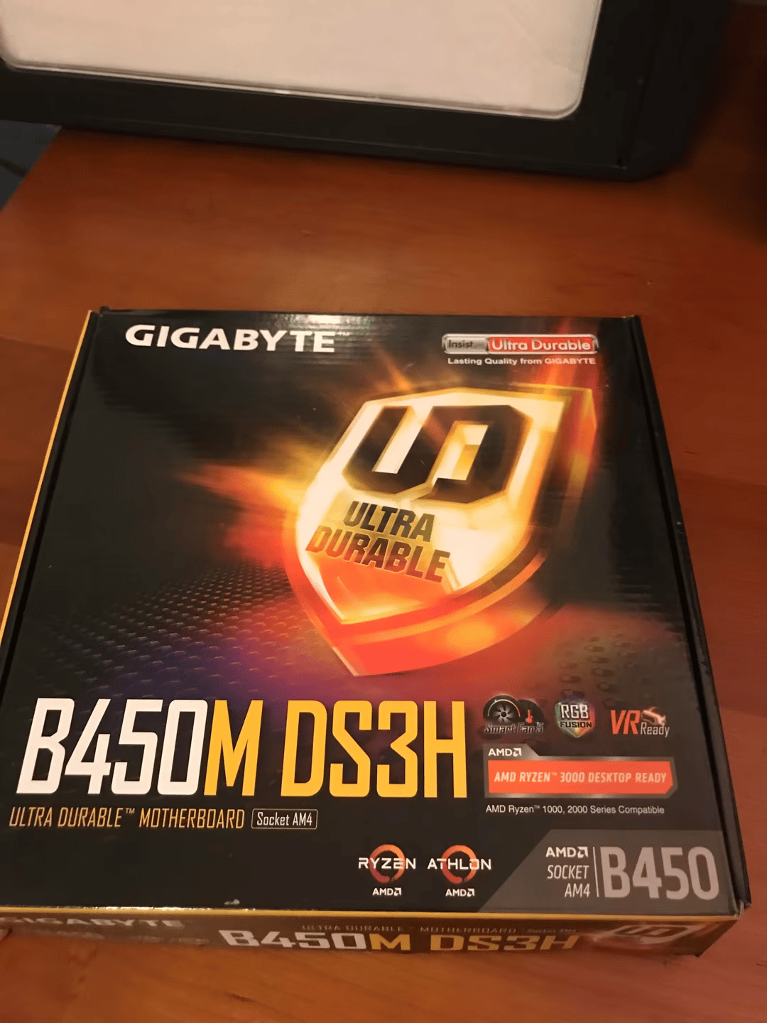 Gigabyte B450M DS3H Mirco ATX AM4 Motherboard 