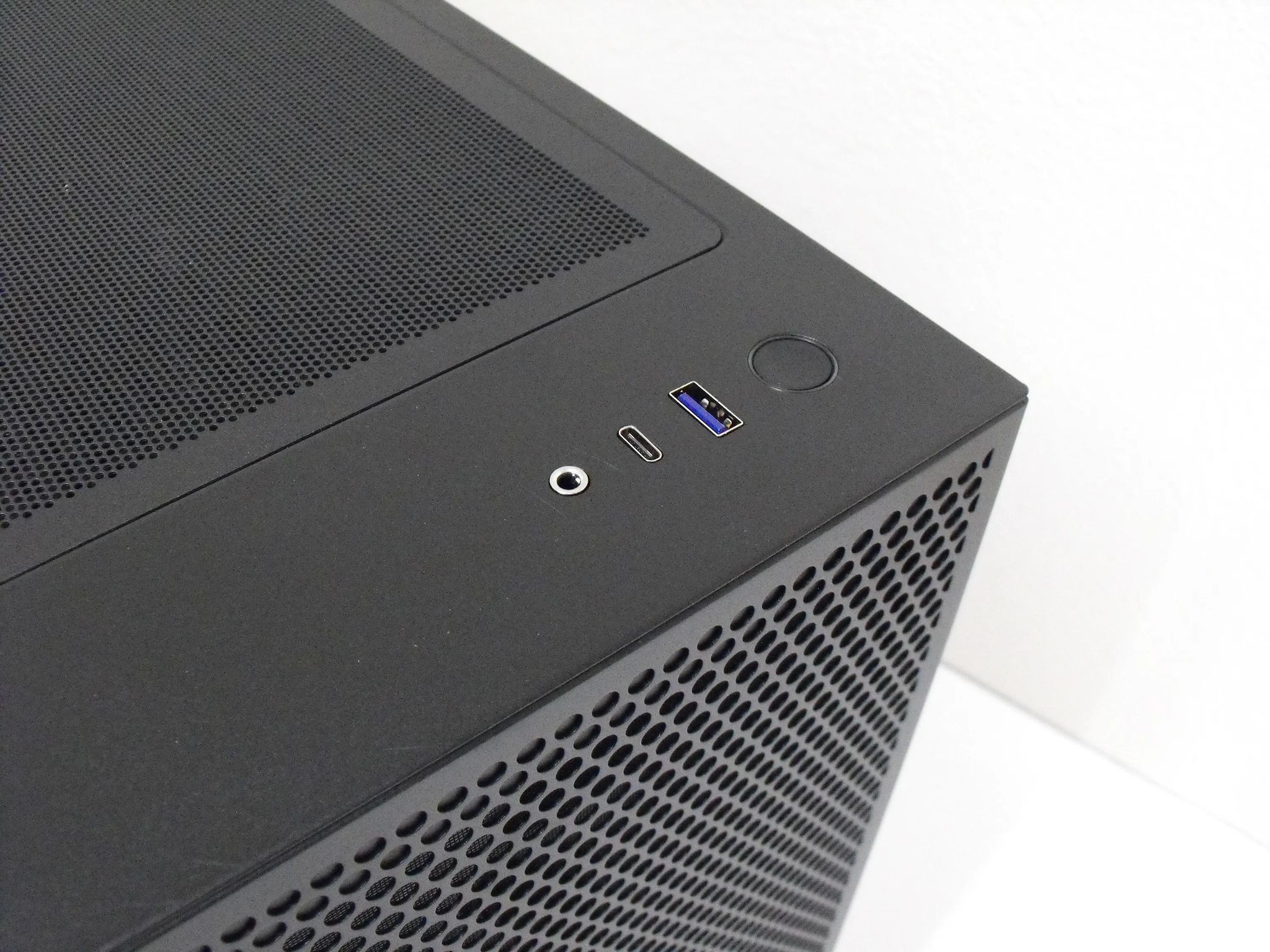 PC on Sale! Ryzen 7 7700, RTX 4080, 32GB-DDR5 5600, 3TB SSD NVMe