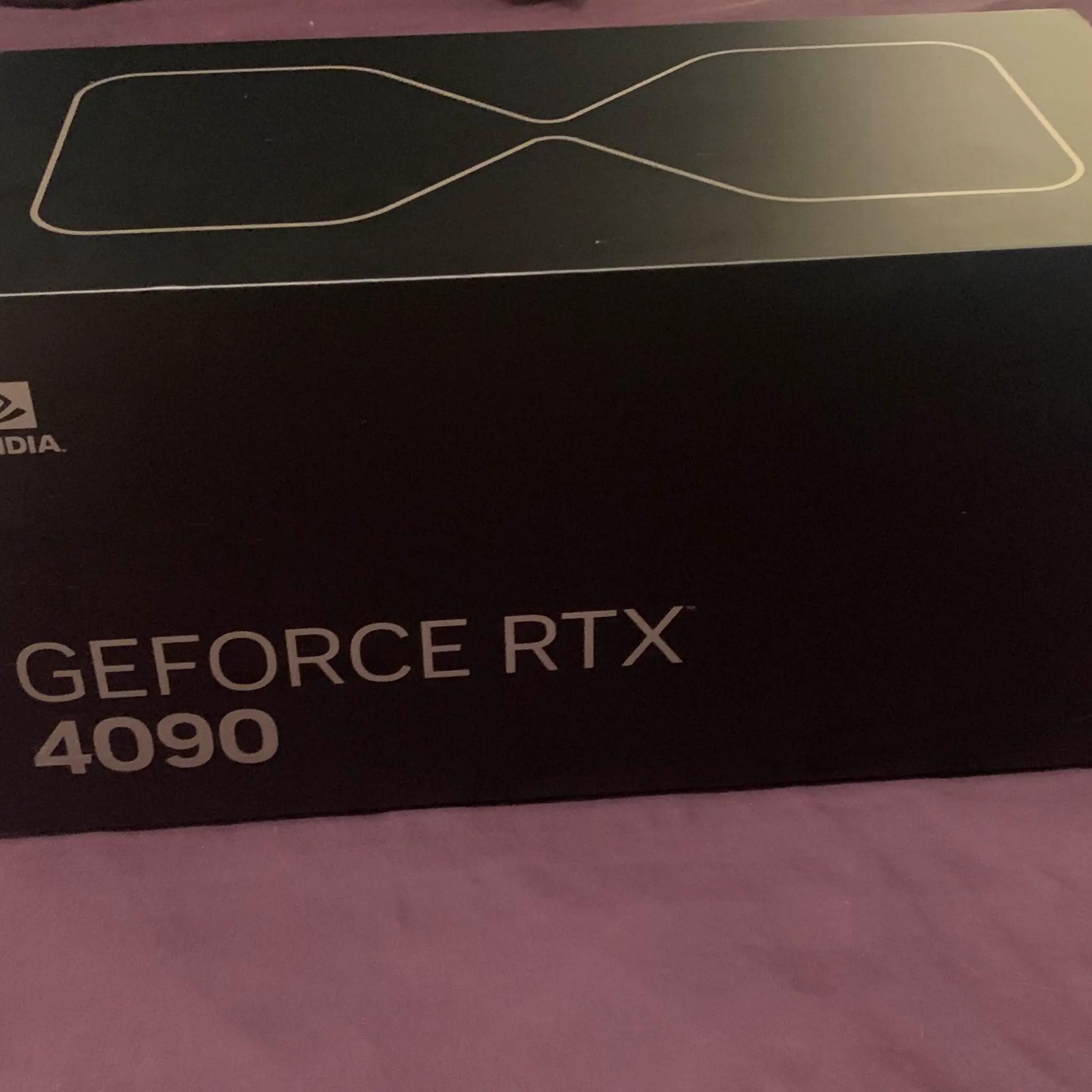 NVIDIA GeForce RTX 4090 24GB Founders Edition – Refurbished, Like New