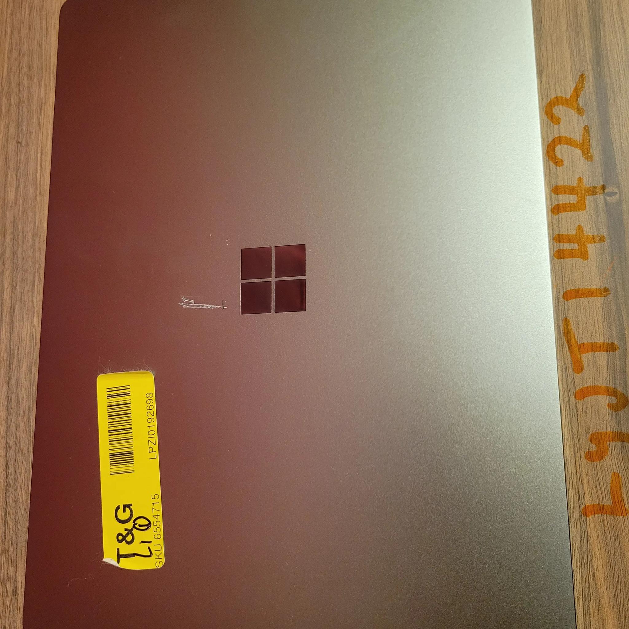 Microsoft Surface Laptop Go 3 - intel i5 12th gen. - 256gb ssd - 12.4" touch screen
