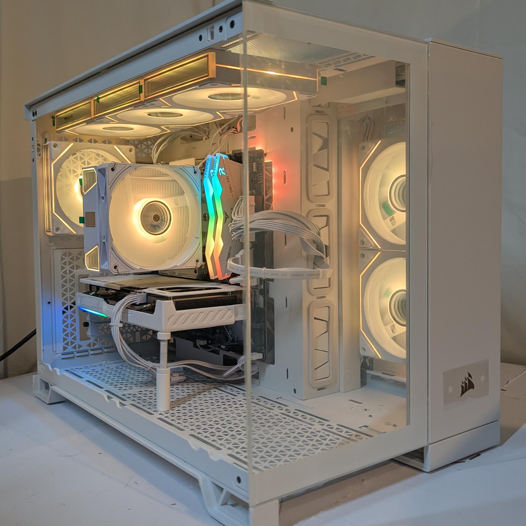 9060XT 16GB | RYZEN 5 7500F | 1TB NVME | 16GB DDR5 | 1000W