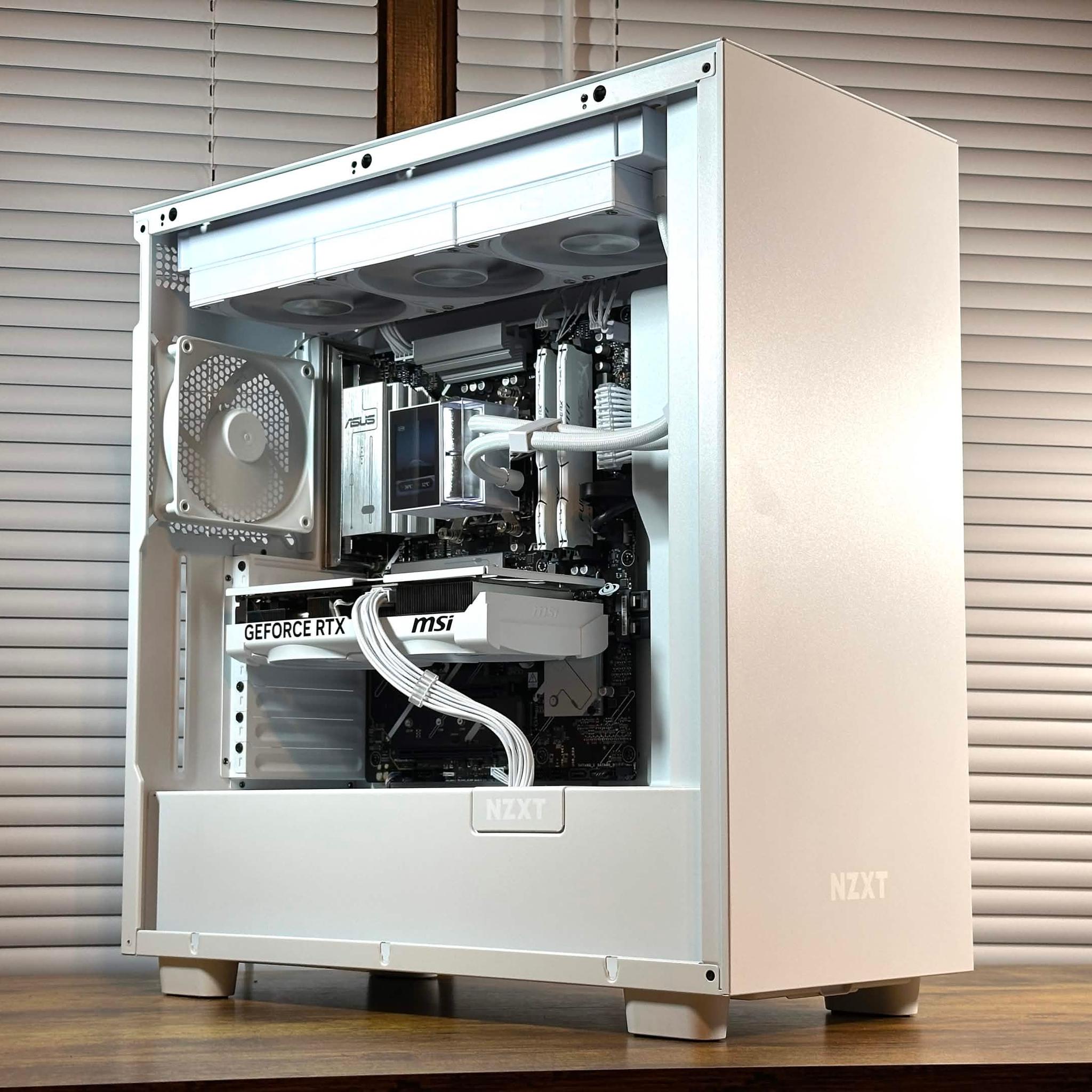 RTX 5070 12GB | Ryzen 7 7700X | 32GB DDR5 | 4TB Storage | Win11 | WIFI | 1440P White Gaming PC