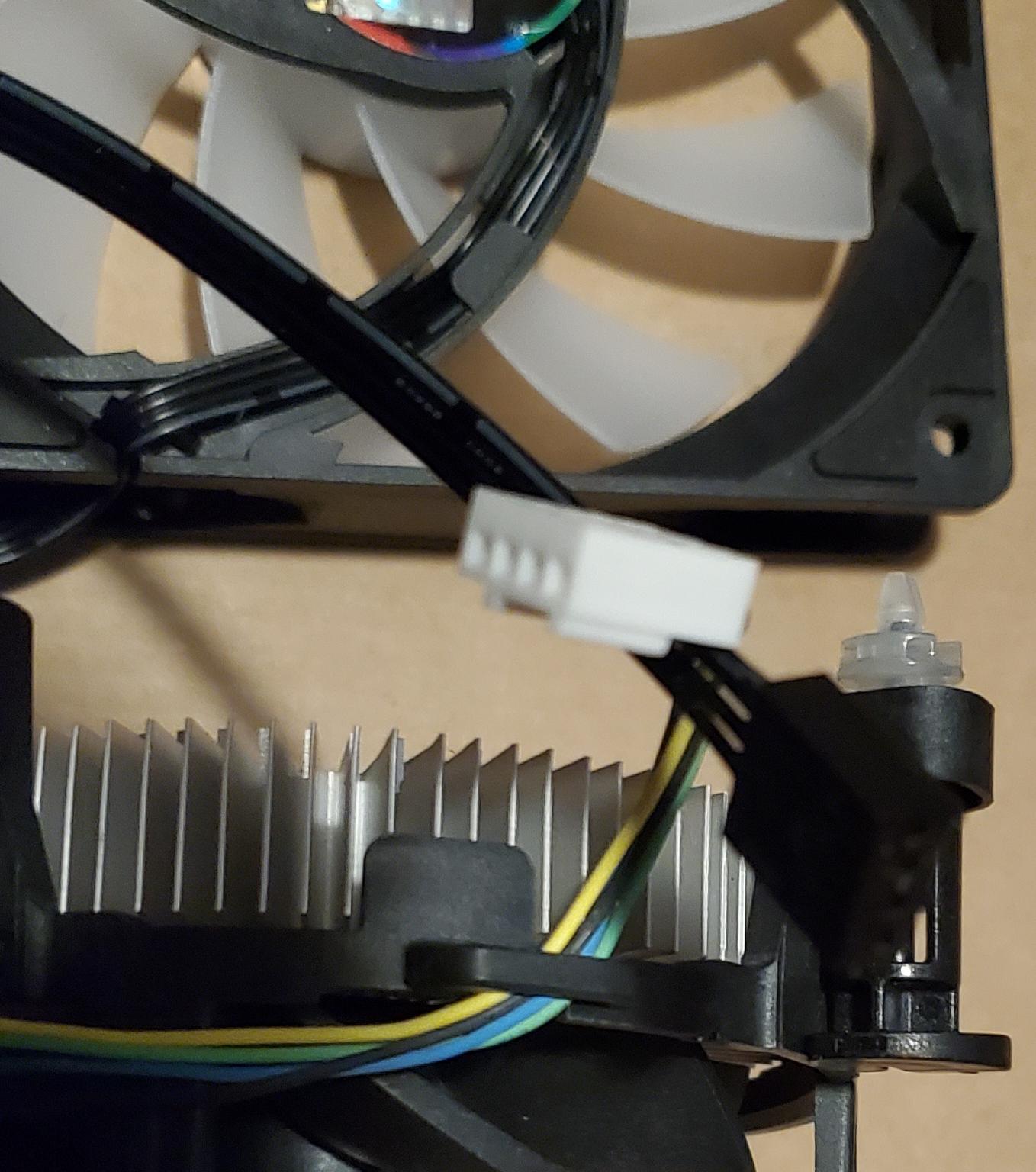 120mm fan, fake rgb, Intel stock cooler