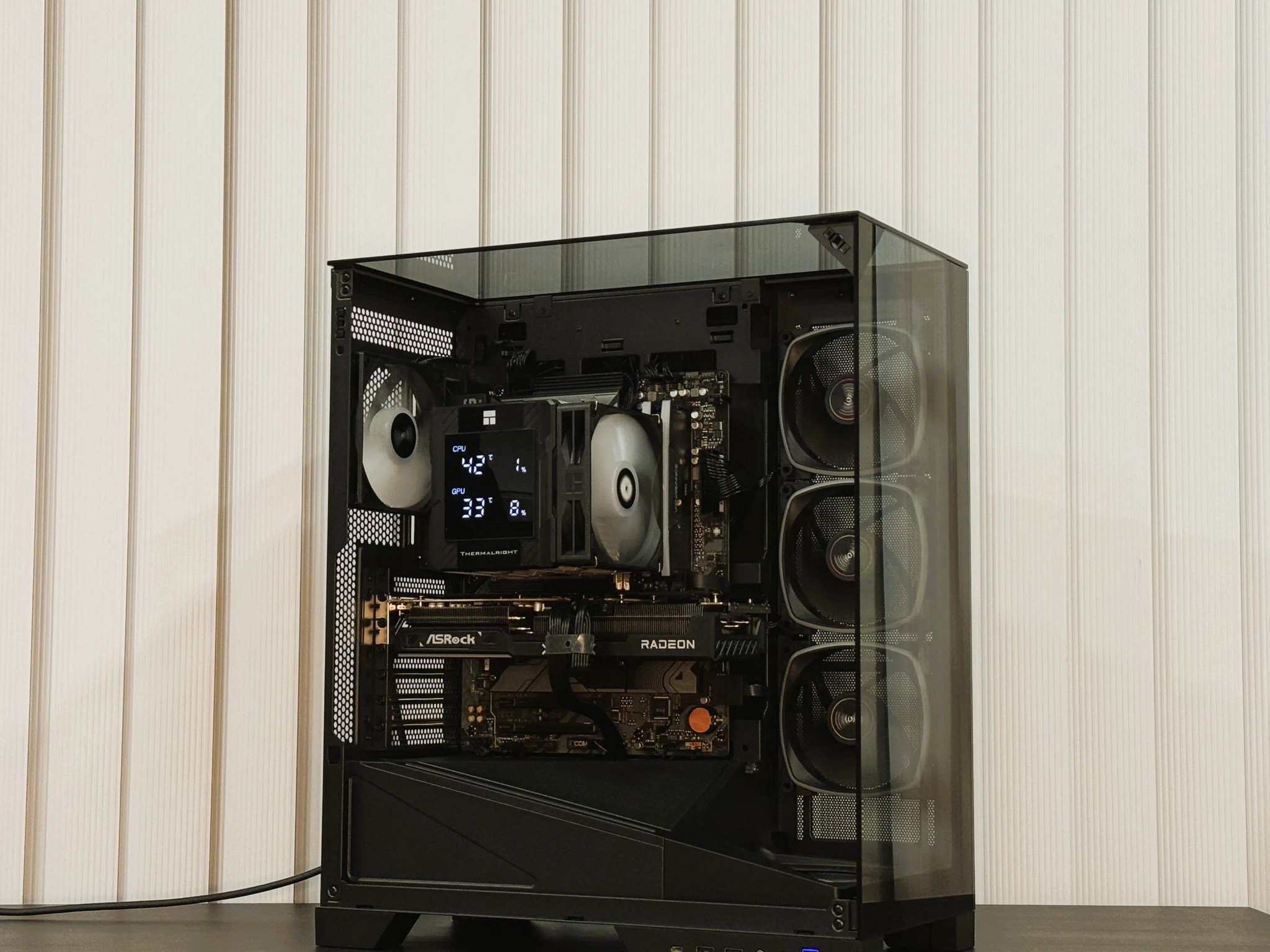 Gaming PC - RX 9070 | Ryzen 7 - 7700x | 32 GB DDR5 | 2 TB SSD | 750w Gold PSU