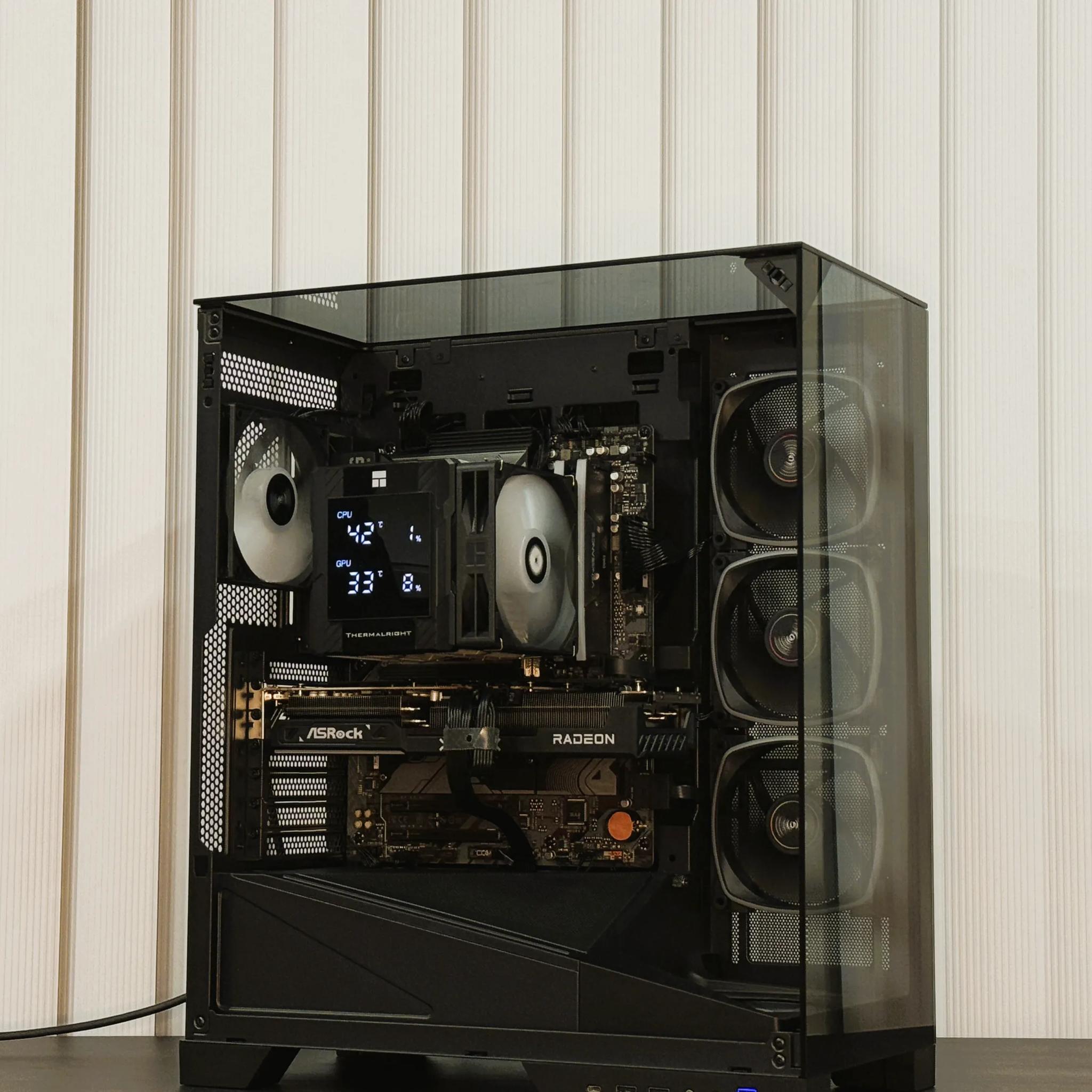 Gaming PC - RX 9070 | Ryzen 7 - 7700x | 32 GB DDR5 | 2 TB SSD | 750w Gold PSU