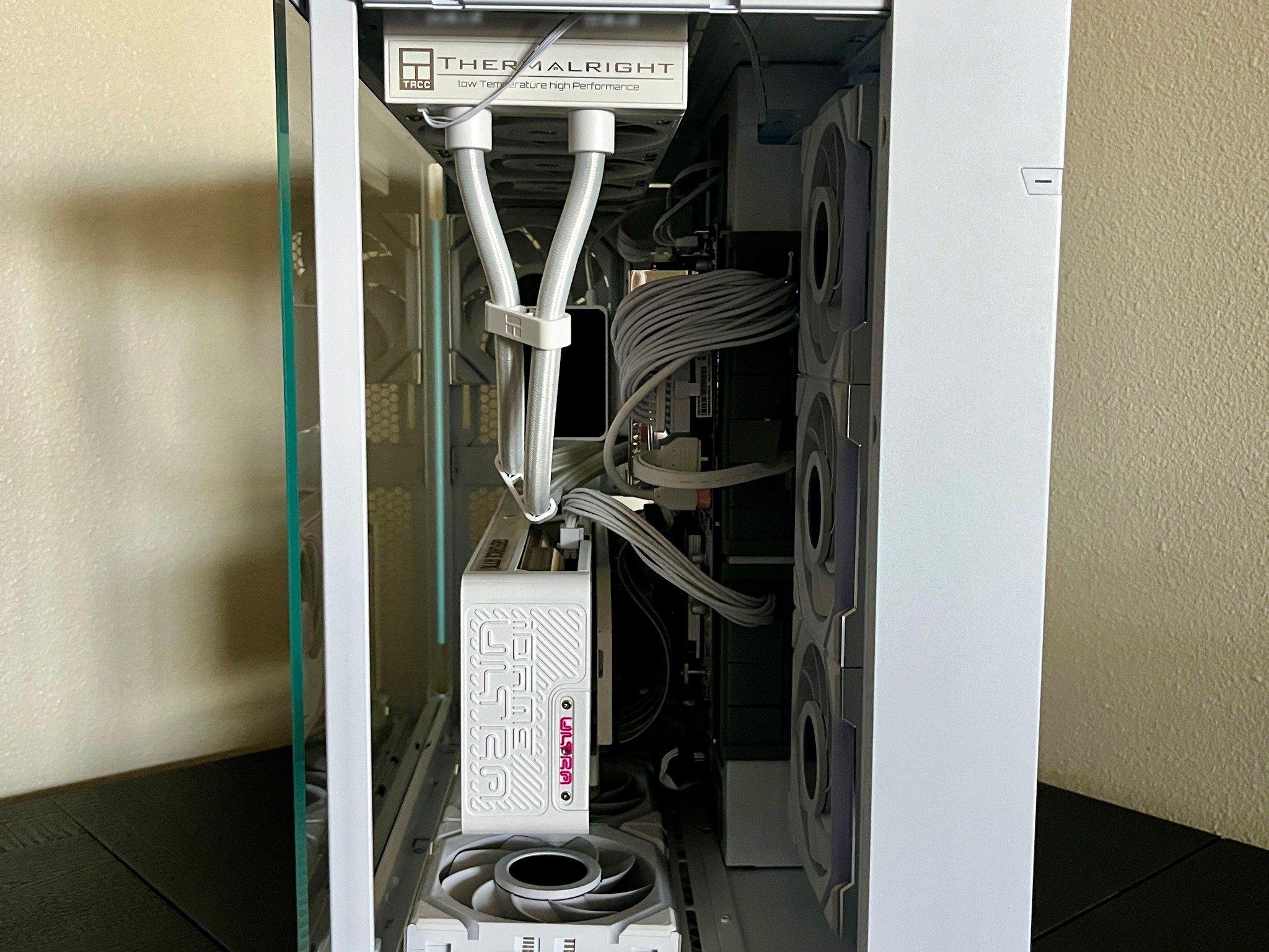 ALL WHITE GAMING PC Foreign 5080/ 64Gb DDR5/ I9 14900K/ 1200 PSU
