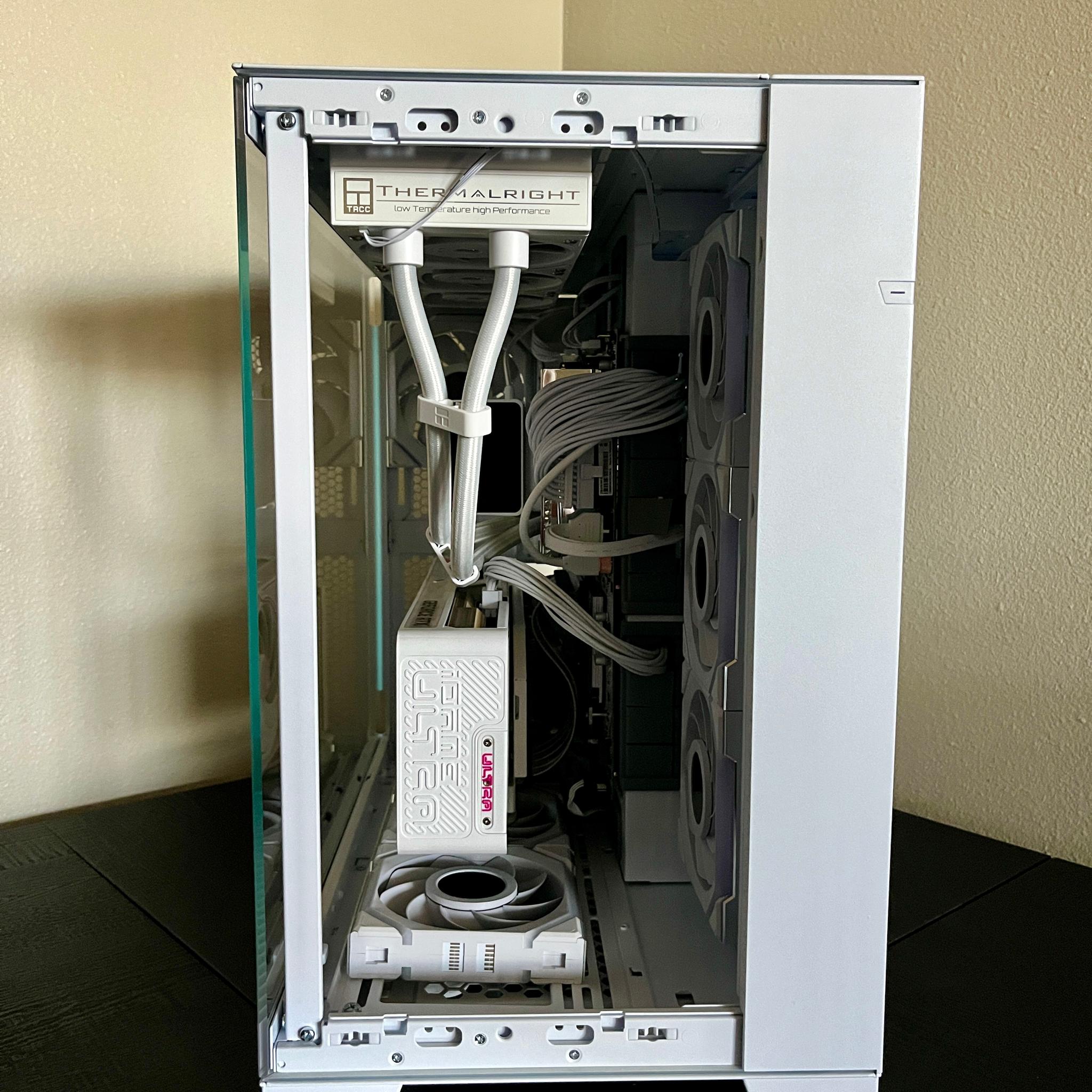 ALL WHITE GAMING PC Foreign 5080/ 64Gb DDR5/ I9 14900K/ 1200 PSU