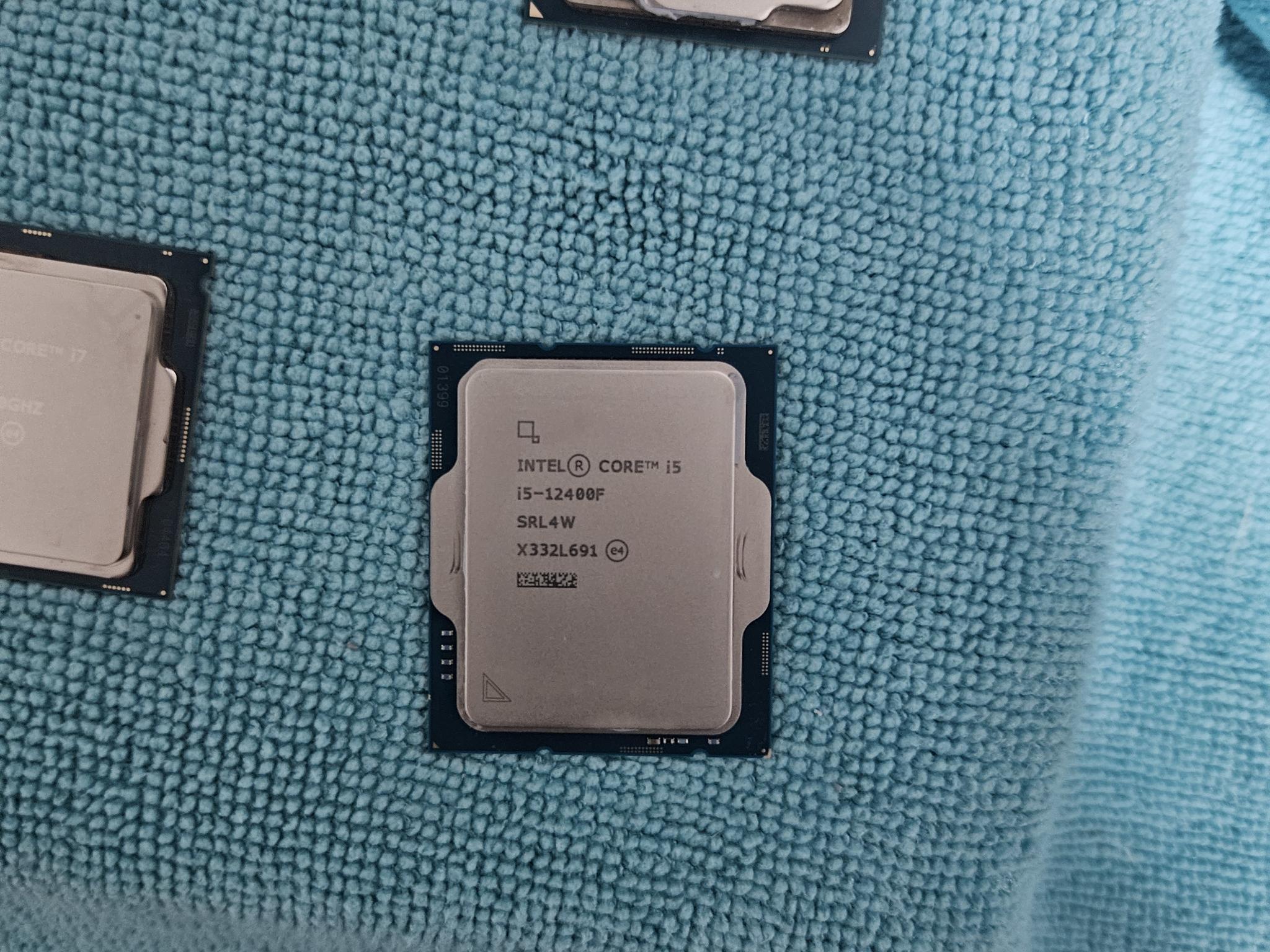 I5 12400f
