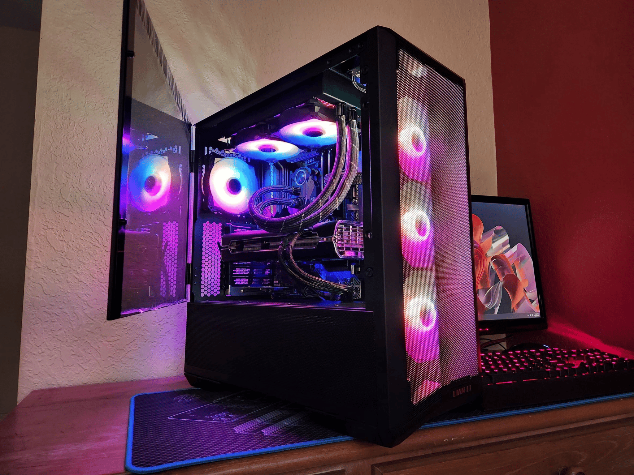 Black Friday Sale!!! Premium Gaming, Editing, Streaming PC with Free Uncharted Game w/Purchase