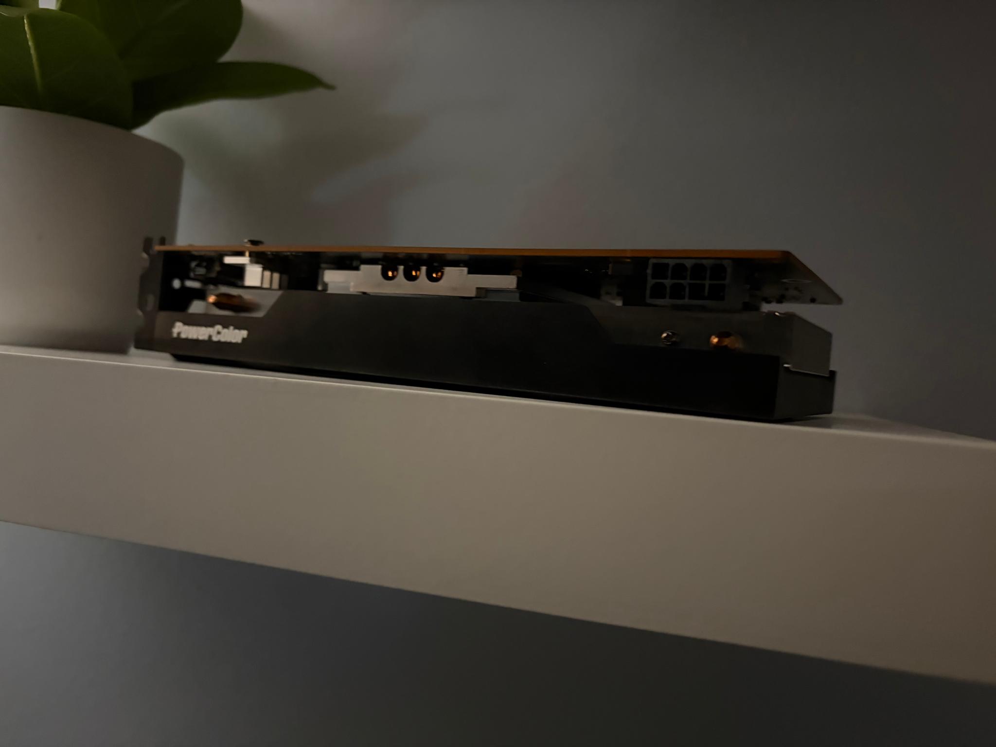 AMD Radeon RX 6600 - Image 4