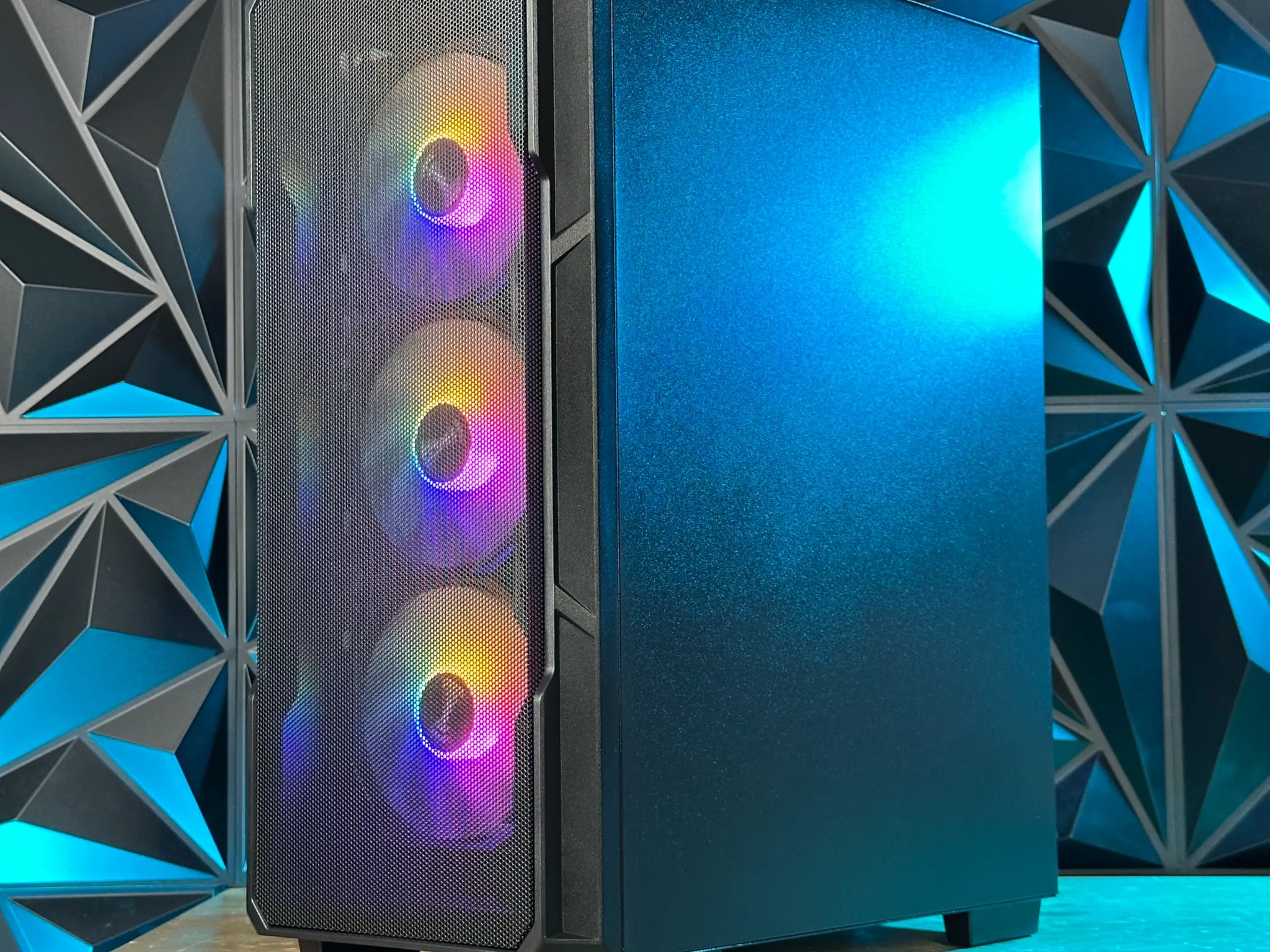 Nvidia RTX 5060 | Intel core i7 3.4ghz | 32GB RAM | SSD+1TB | Wi-Fi/BT | Win 11 - Custom ...