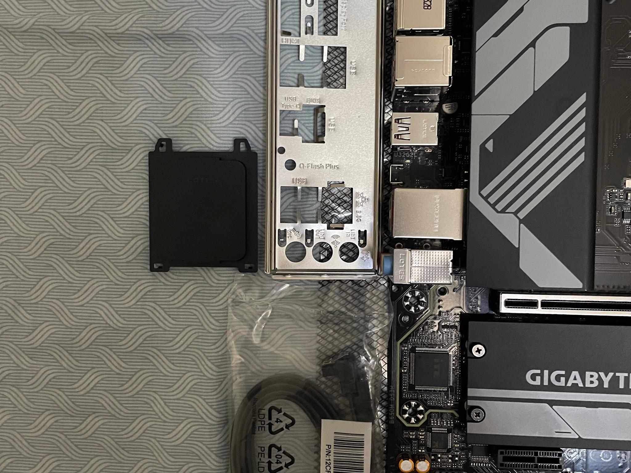 [AM5 Bundle] AMD Ryzen 5 7500F / Gigabyte B650M DS3H / G.Skill 32GB DDR5-6000 / 1TB SSD
